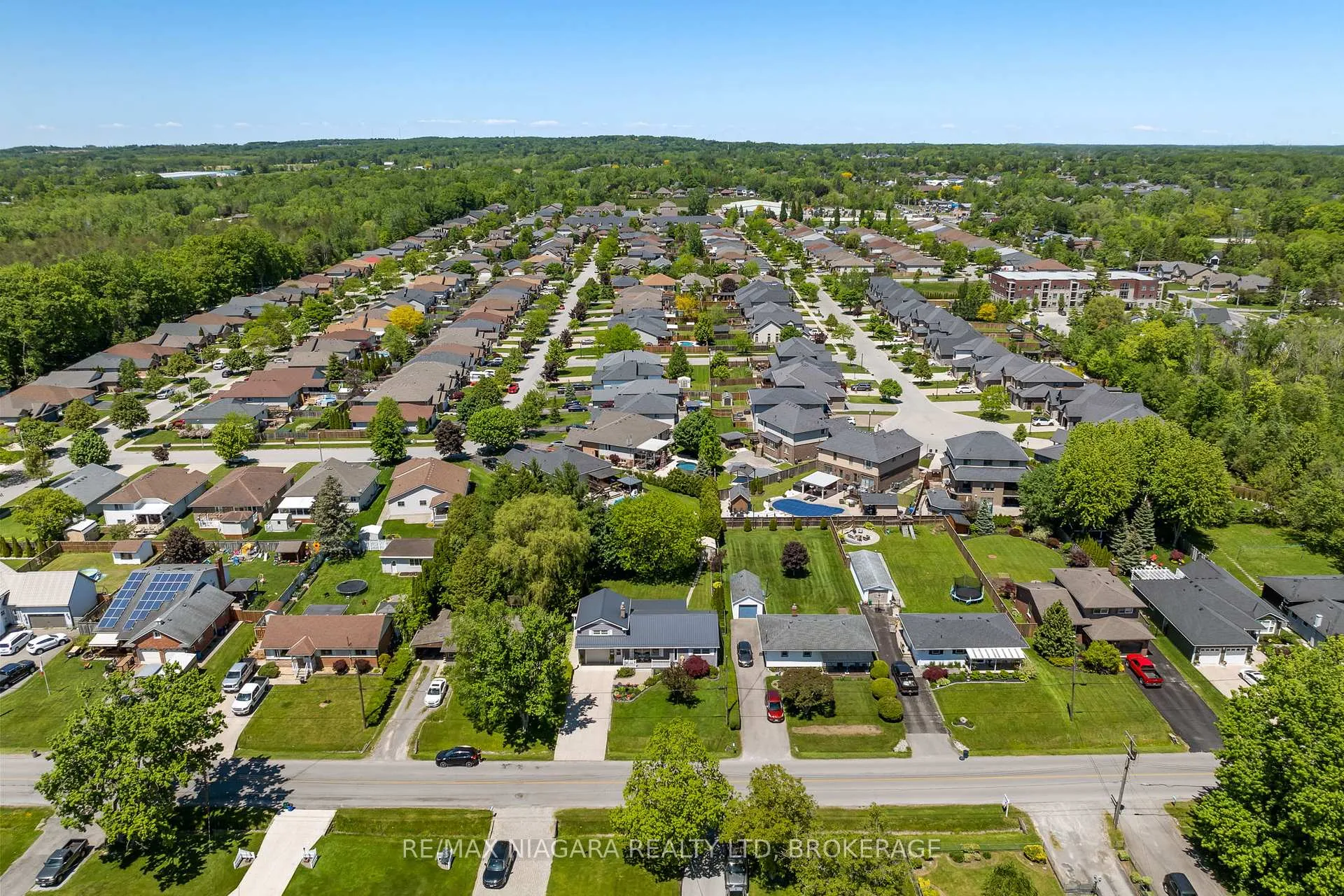 Photo 39 of 44 Chantler Road, Welland, West Welland — HOMEH