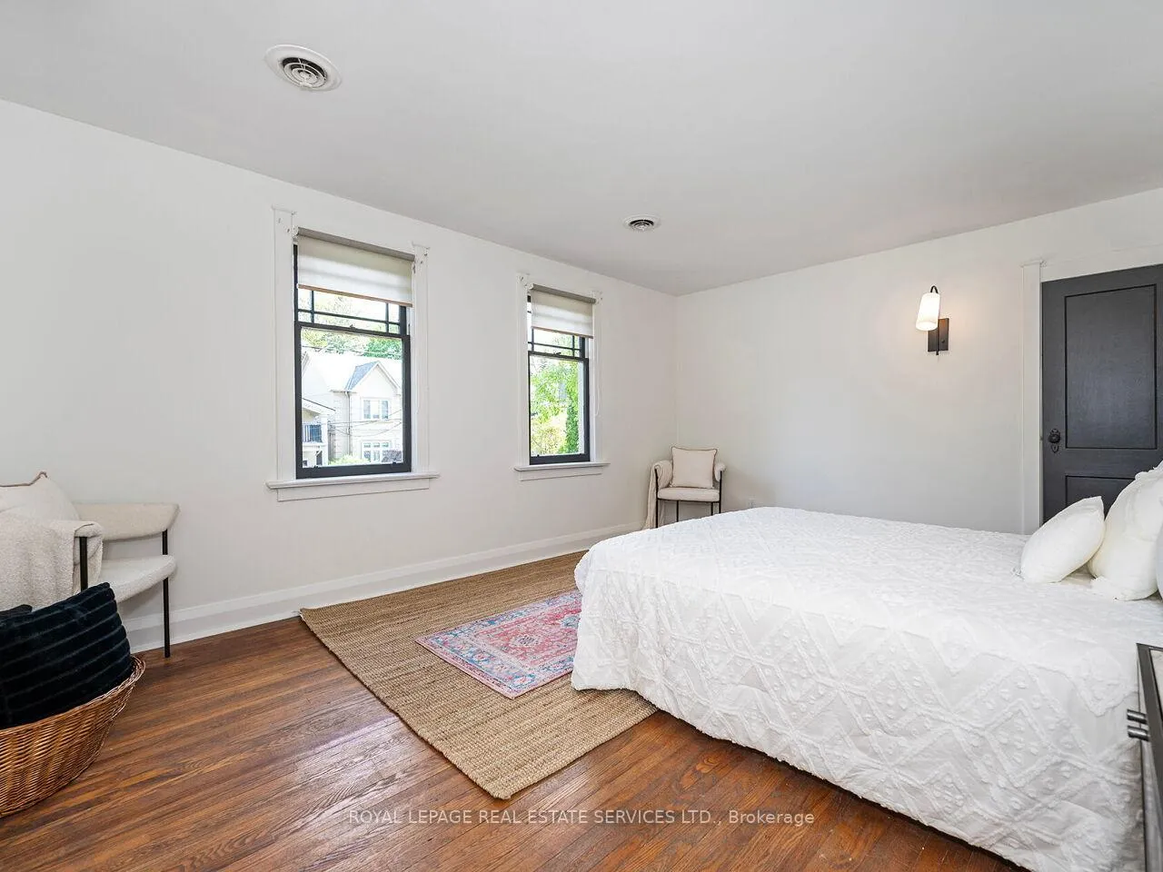 Photo 25 of 54 Oakfield Drive, Etobicoke, Stonegate-Queensway — HOMEH