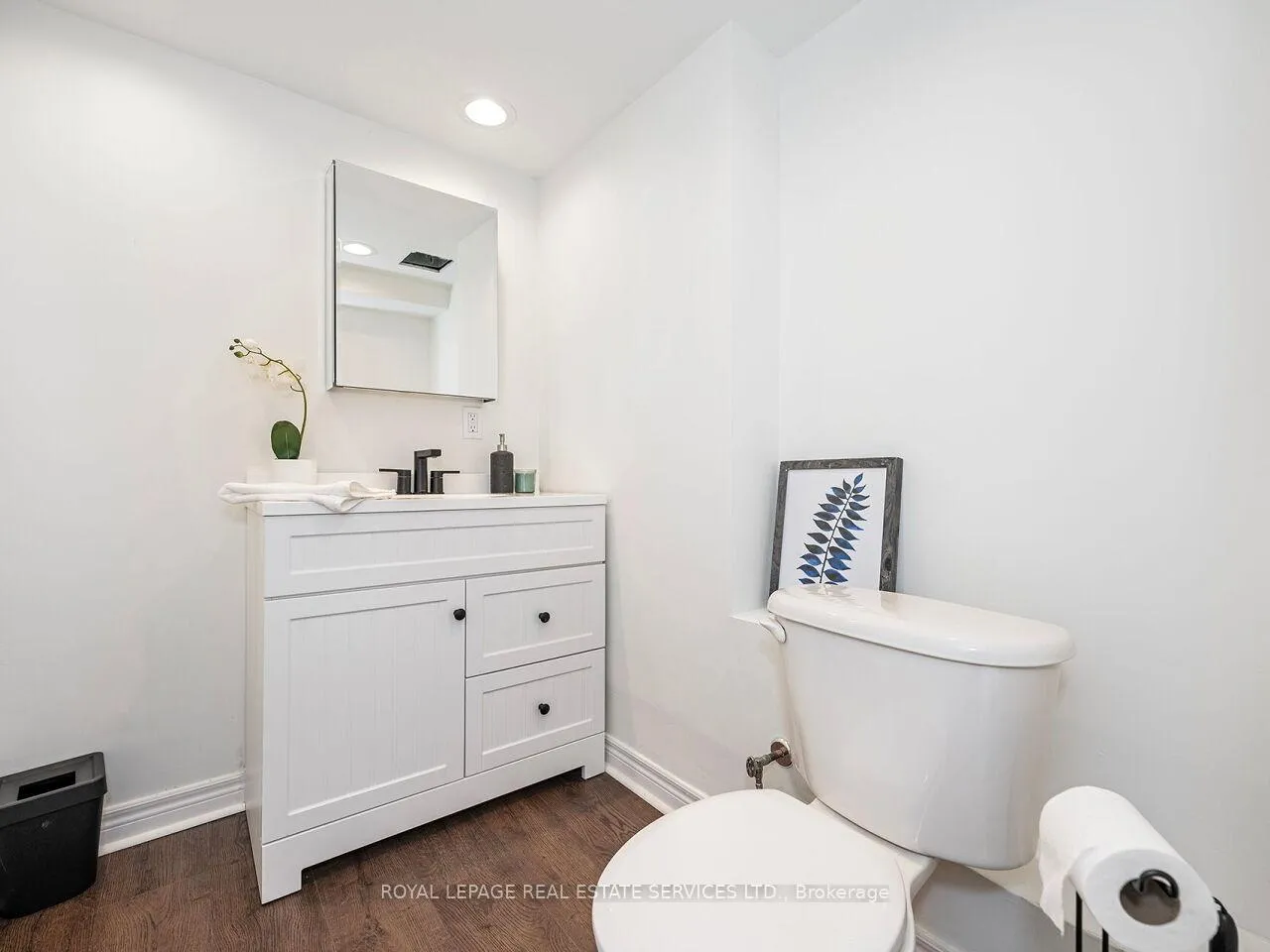 Photo 30 of 54 Oakfield Drive, Etobicoke, Stonegate-Queensway — HOMEH