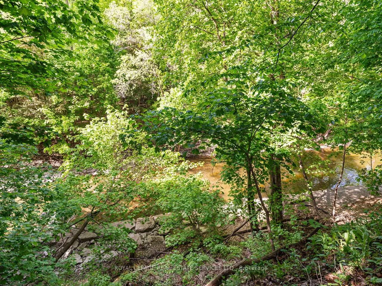 Photo 47 of 54 Oakfield Drive, Etobicoke, Stonegate-Queensway — HOMEH