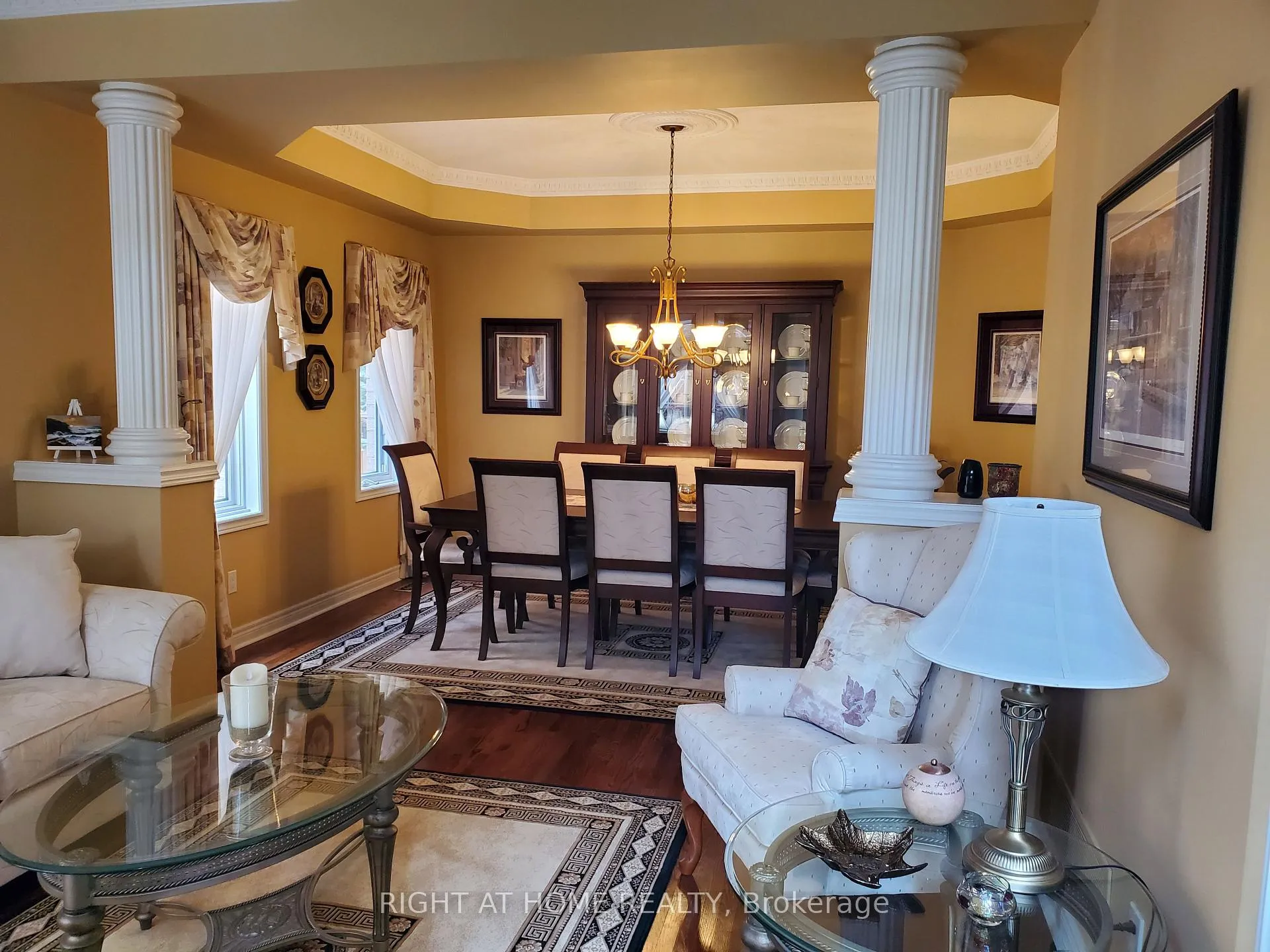 Photo 6 of 10 Red Ash Drive, Markham, Legacy — HOMEH