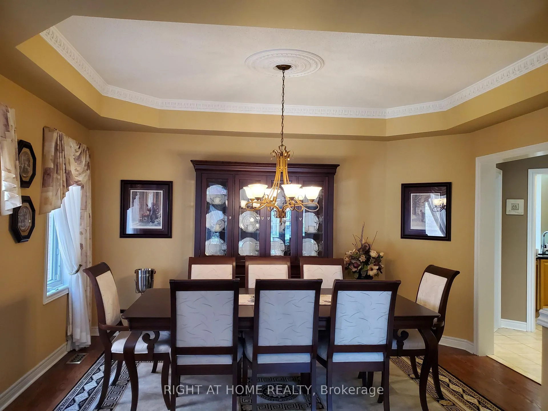 Photo 7 of 10 Red Ash Drive, Markham, Legacy — HOMEH