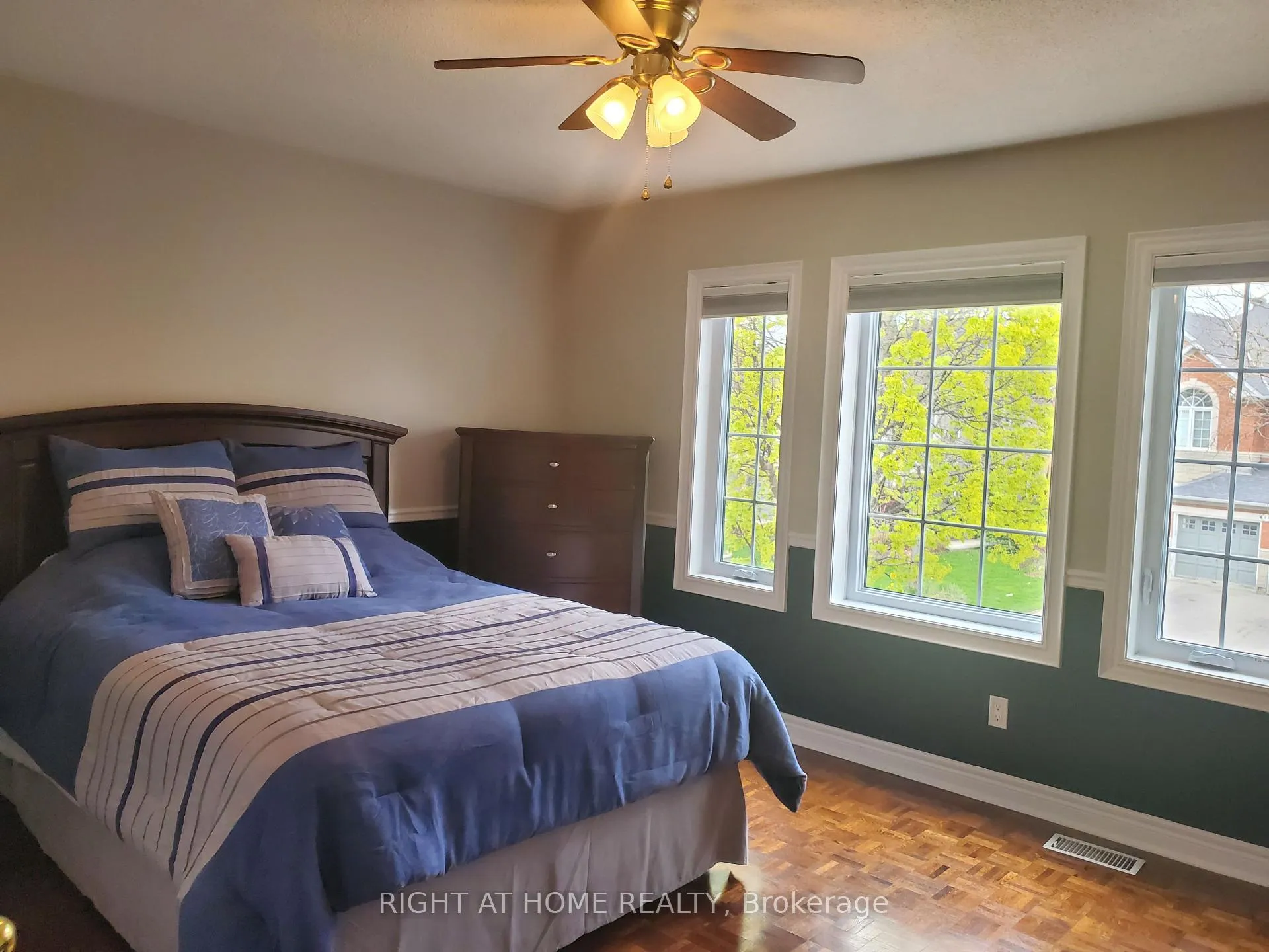 Photo 20 of 10 Red Ash Drive, Markham, Legacy — HOMEH