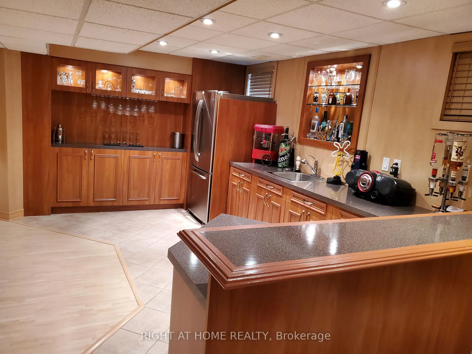 Photo 24 of 10 Red Ash Drive, Markham, Legacy — HOMEH