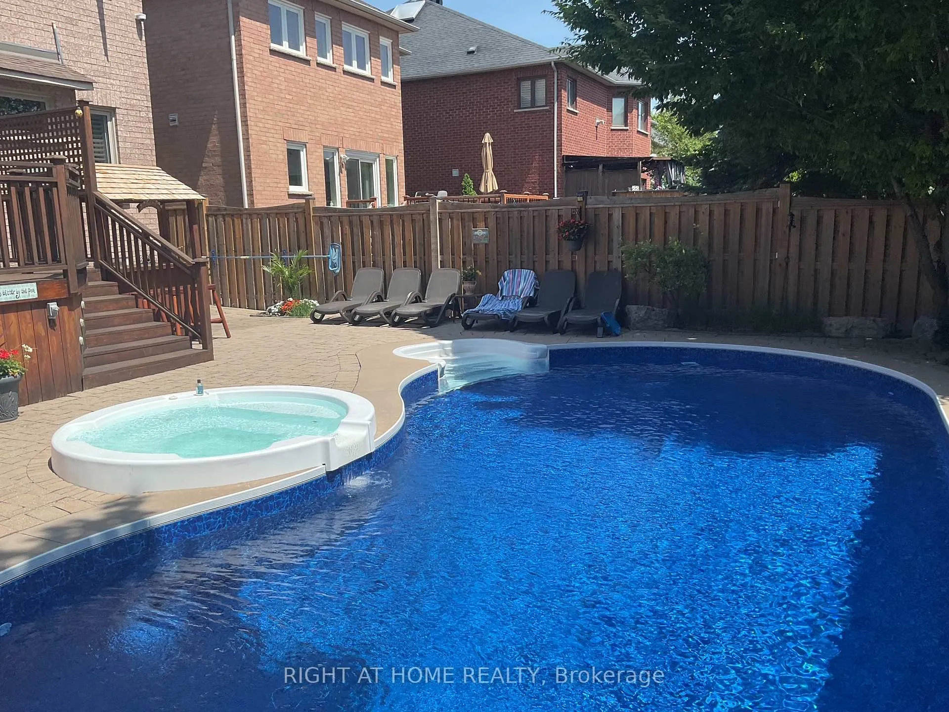 Photo 28 of 10 Red Ash Drive, Markham, Legacy — HOMEH