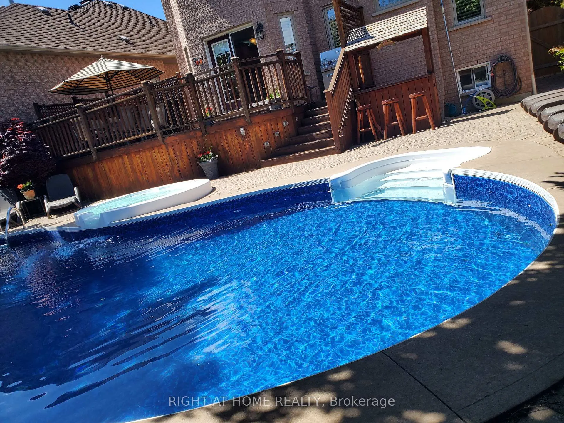 Photo 29 of 10 Red Ash Drive, Markham, Legacy — HOMEH