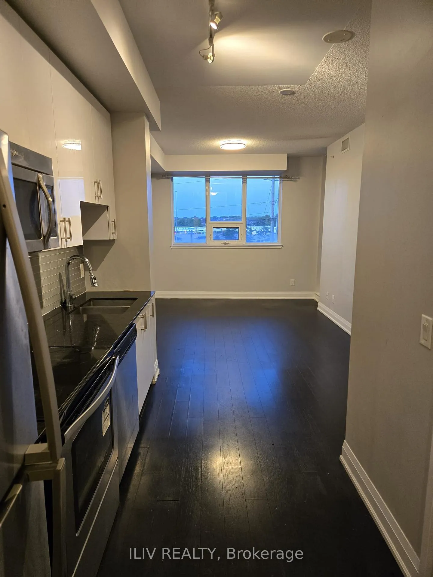 Photo 4 of Unit 205, 9582 Markham Road, Markham, Wismer — HOMEH