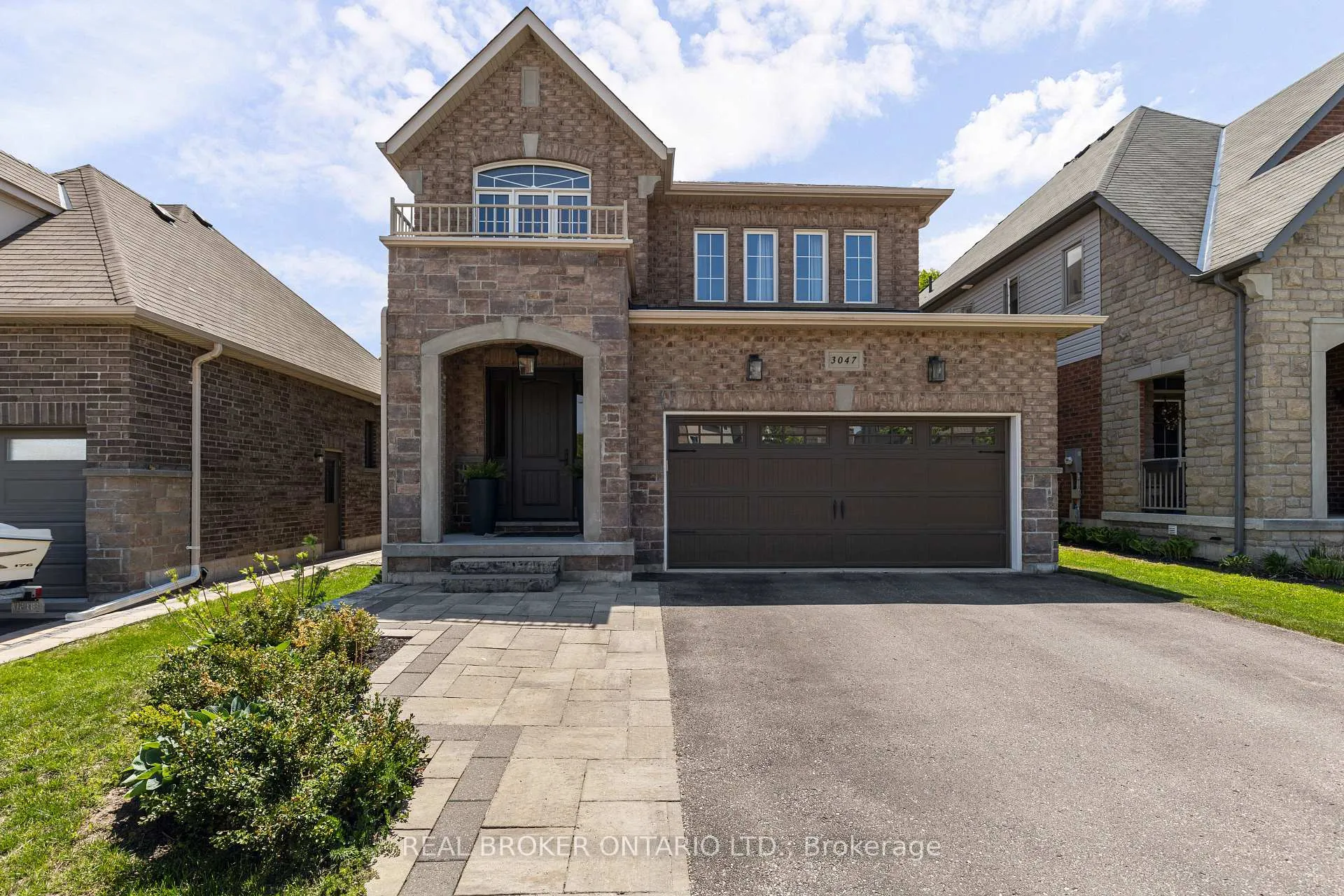 Front of 3047 Stone Ridge Boulevard