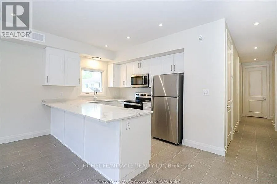 Photo 2 of Unit 204, 233 Watson Avenue, Windsor, Riverside - Windsor — HOMEH