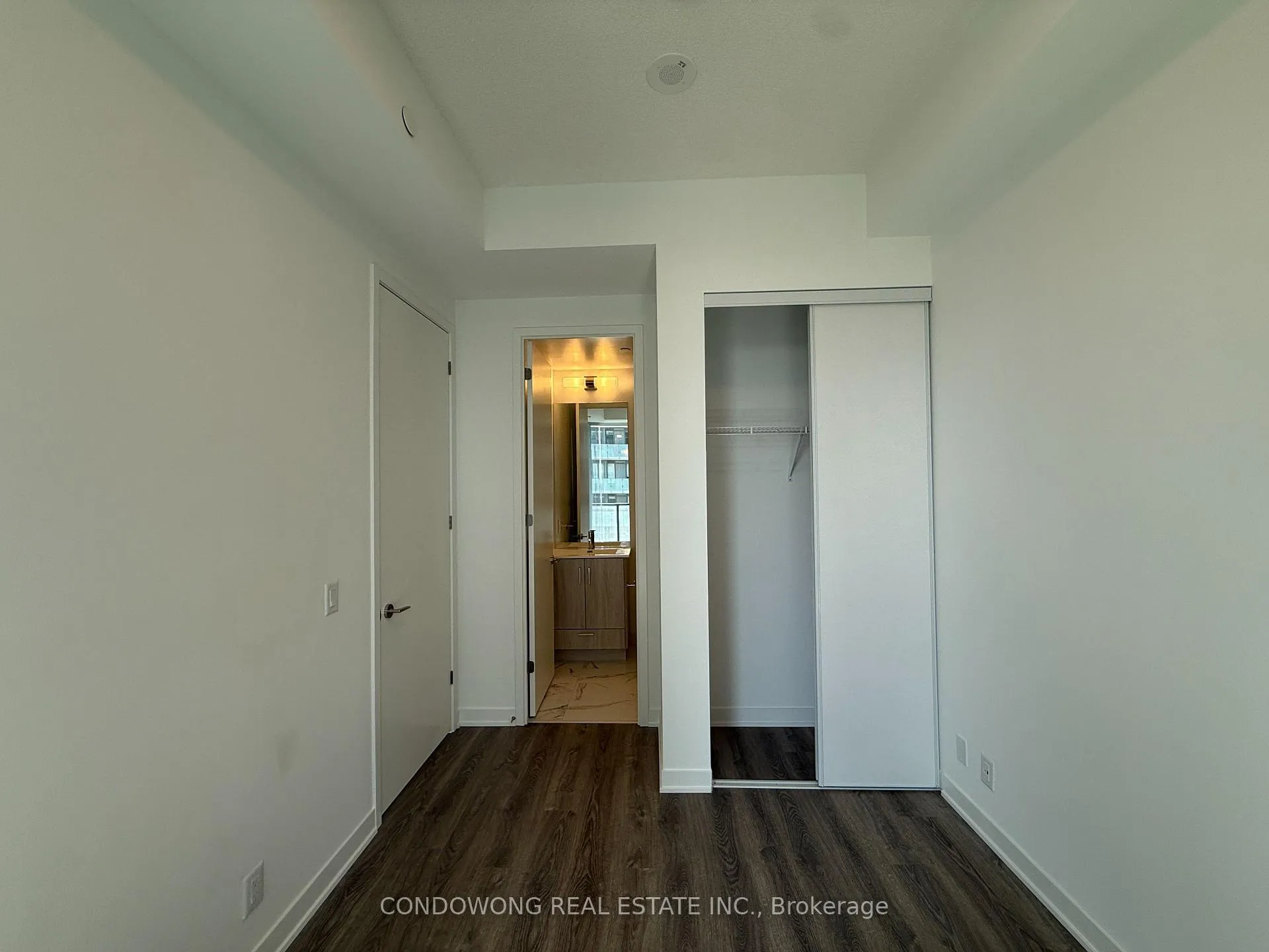Photo 5 of Unit 2509, 180 Front Street E, Toronto, Moss Park — HOMEH