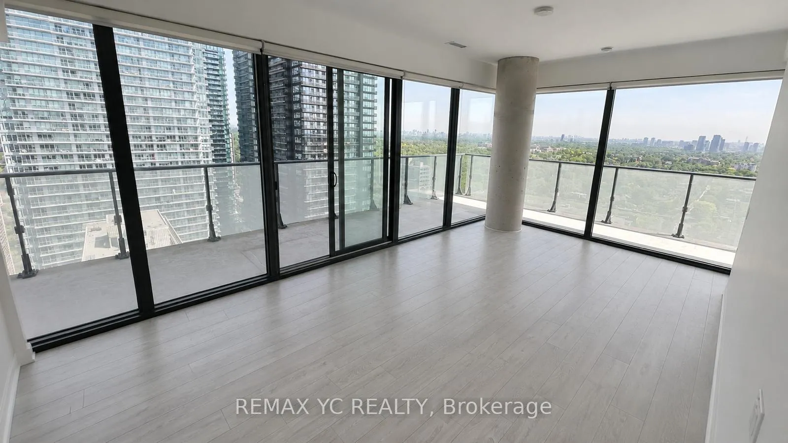 Photo 9 of Unit 2204, 185 Roehampton Avenue, Toronto, Mount Pleasant West — HOMEH
