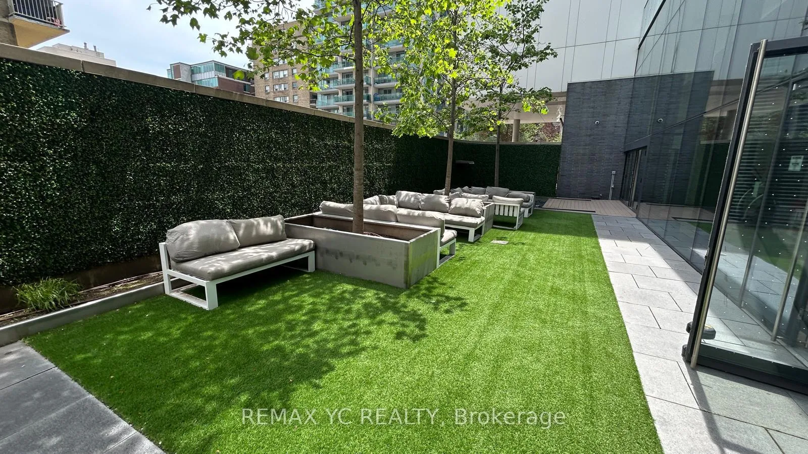 Photo 22 of Unit 2204, 185 Roehampton Avenue, Toronto, Mount Pleasant West — HOMEH