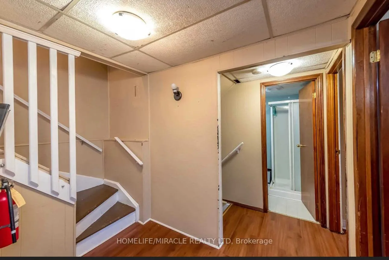 Photo 3 of Unit Bsmt, 90 Tupper Drive, Thorold, Confederation Heights — HOMEH