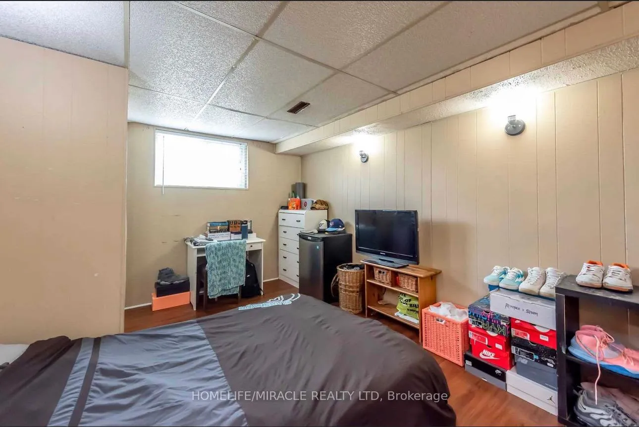 Photo 4 of Unit Bsmt, 90 Tupper Drive, Thorold, Confederation Heights — HOMEH