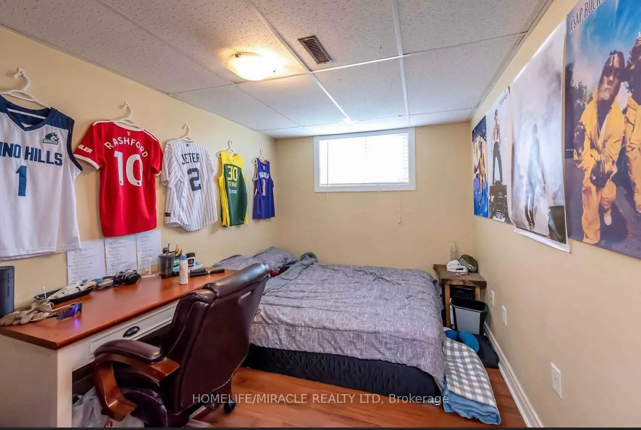Photo 5 of Unit Bsmt, 90 Tupper Drive, Thorold, Confederation Heights — HOMEH