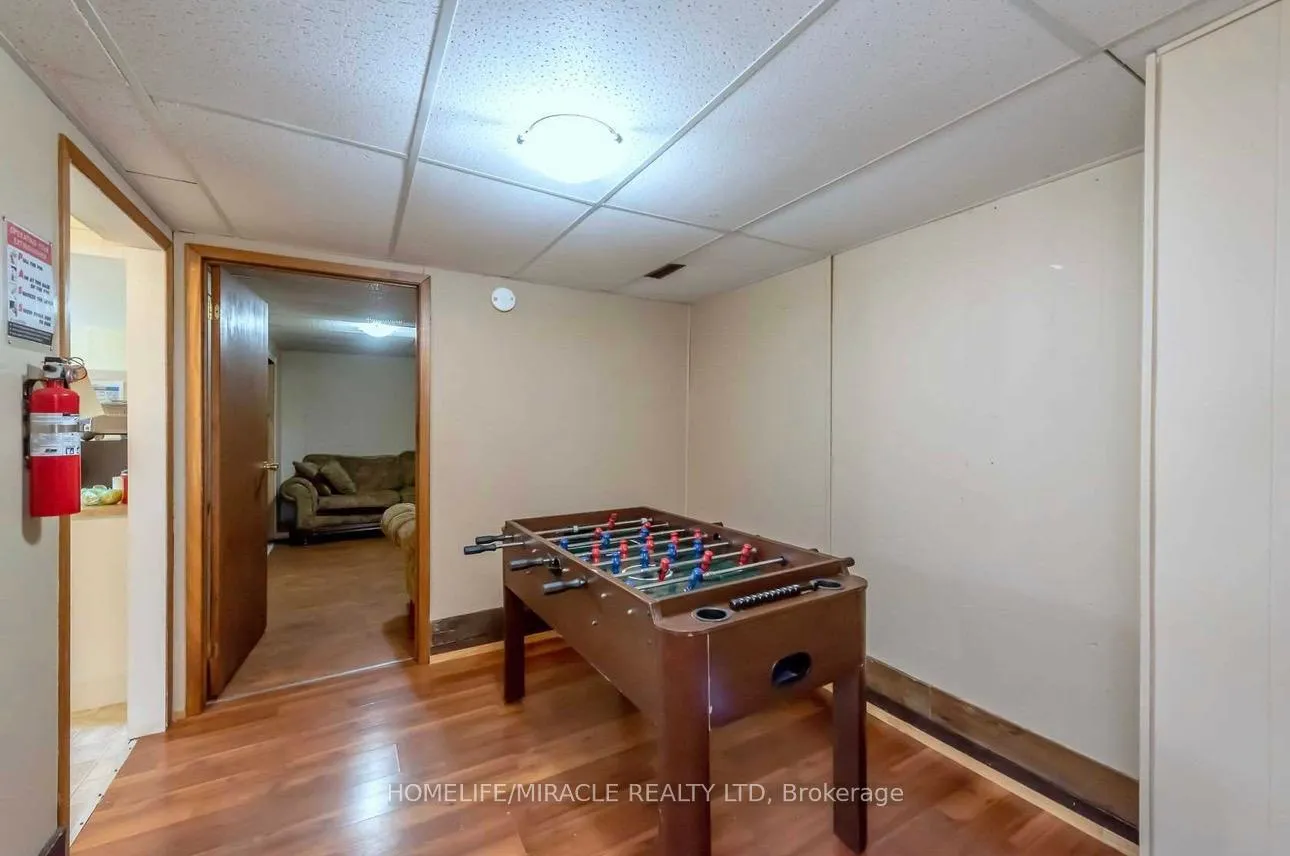Photo 6 of Unit Bsmt, 90 Tupper Drive, Thorold, Confederation Heights — HOMEH