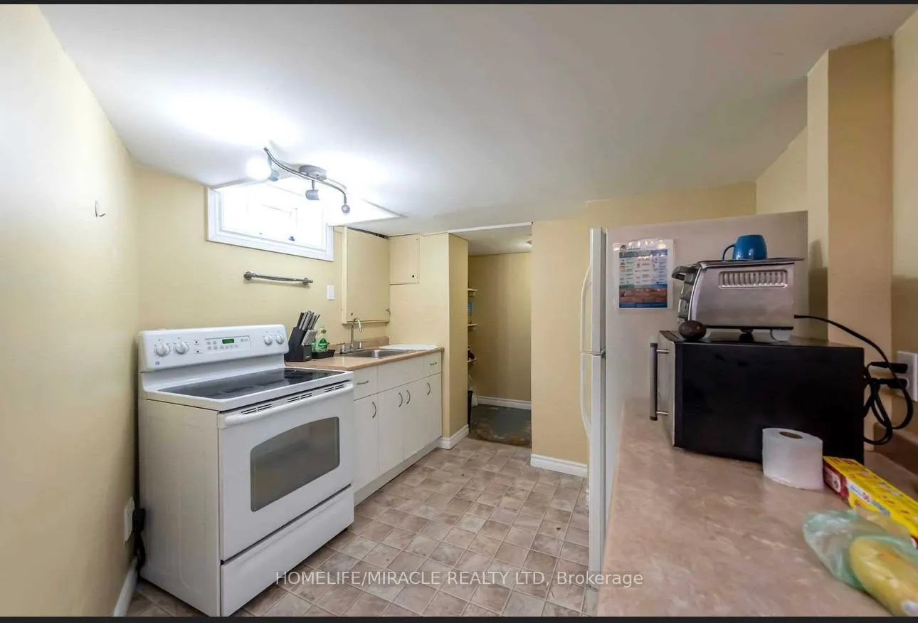Photo 8 of Unit Bsmt, 90 Tupper Drive, Thorold, Confederation Heights — HOMEH