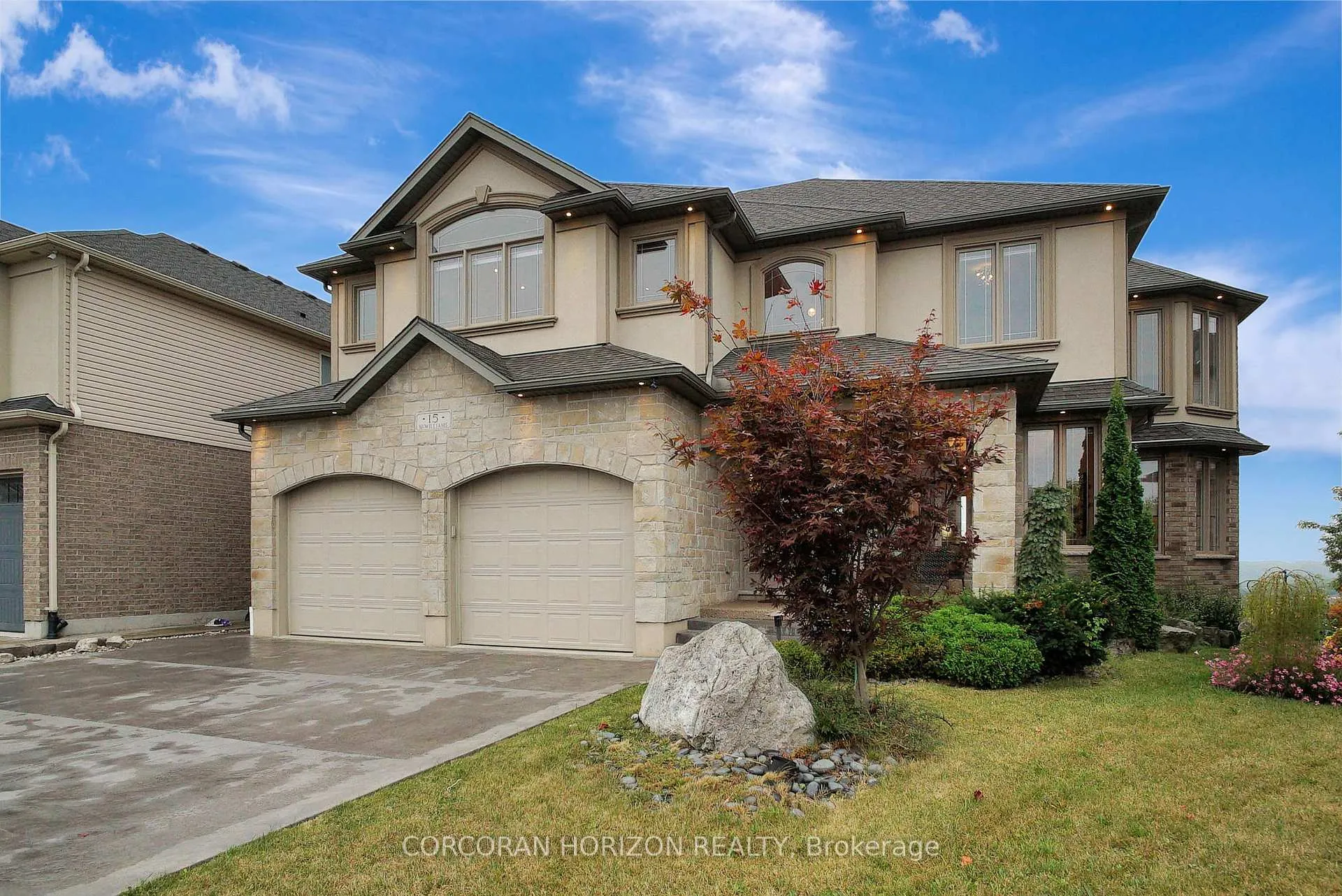 Photo 1 of 15 Mcwilliams Court, Cambridge, Christopher-Champlain — HOMEH
