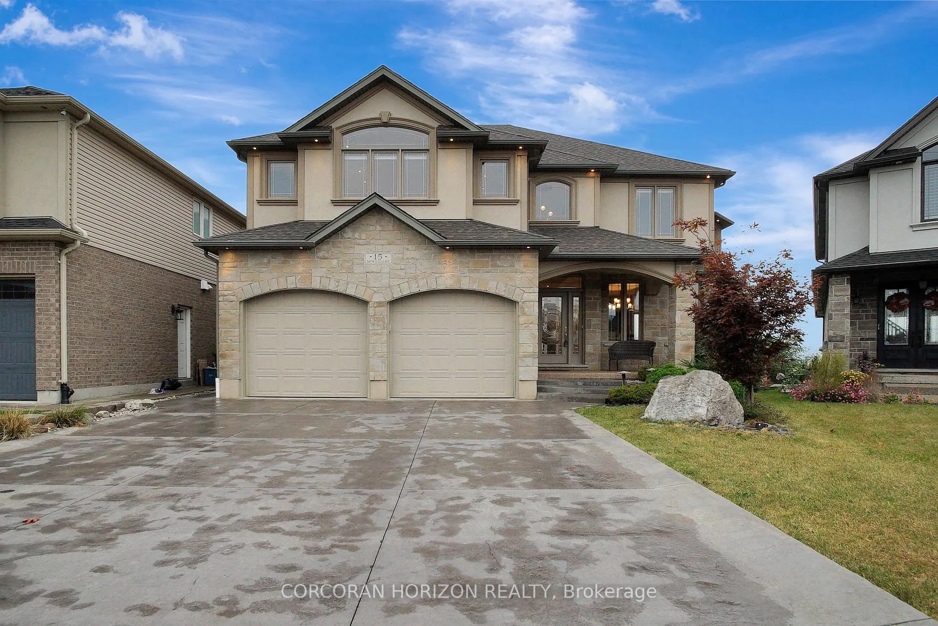 Photo 2 of 15 Mcwilliams Court, Cambridge, Christopher-Champlain — HOMEH