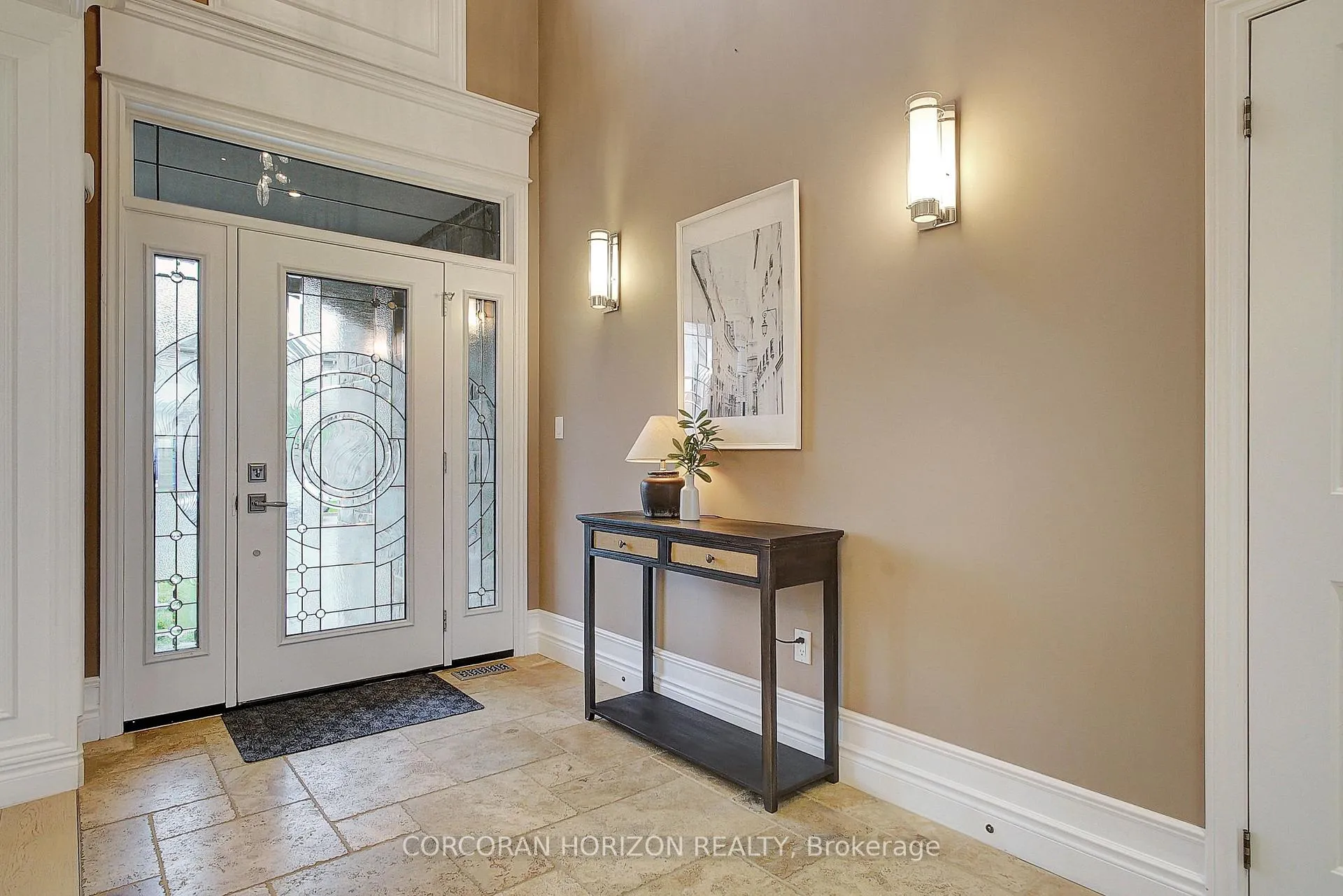 Photo 5 of 15 Mcwilliams Court, Cambridge, Christopher-Champlain — HOMEH