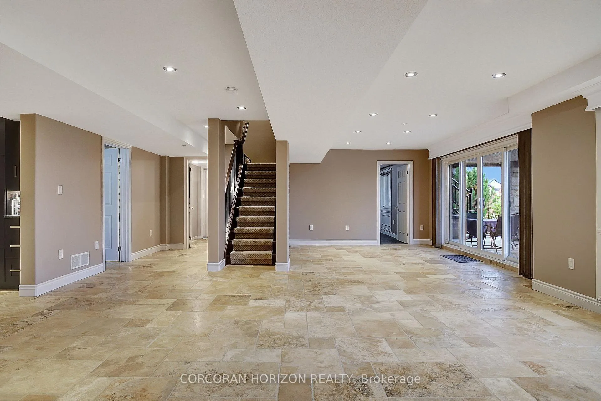 Photo 28 of 15 Mcwilliams Court, Cambridge, Christopher-Champlain — HOMEH