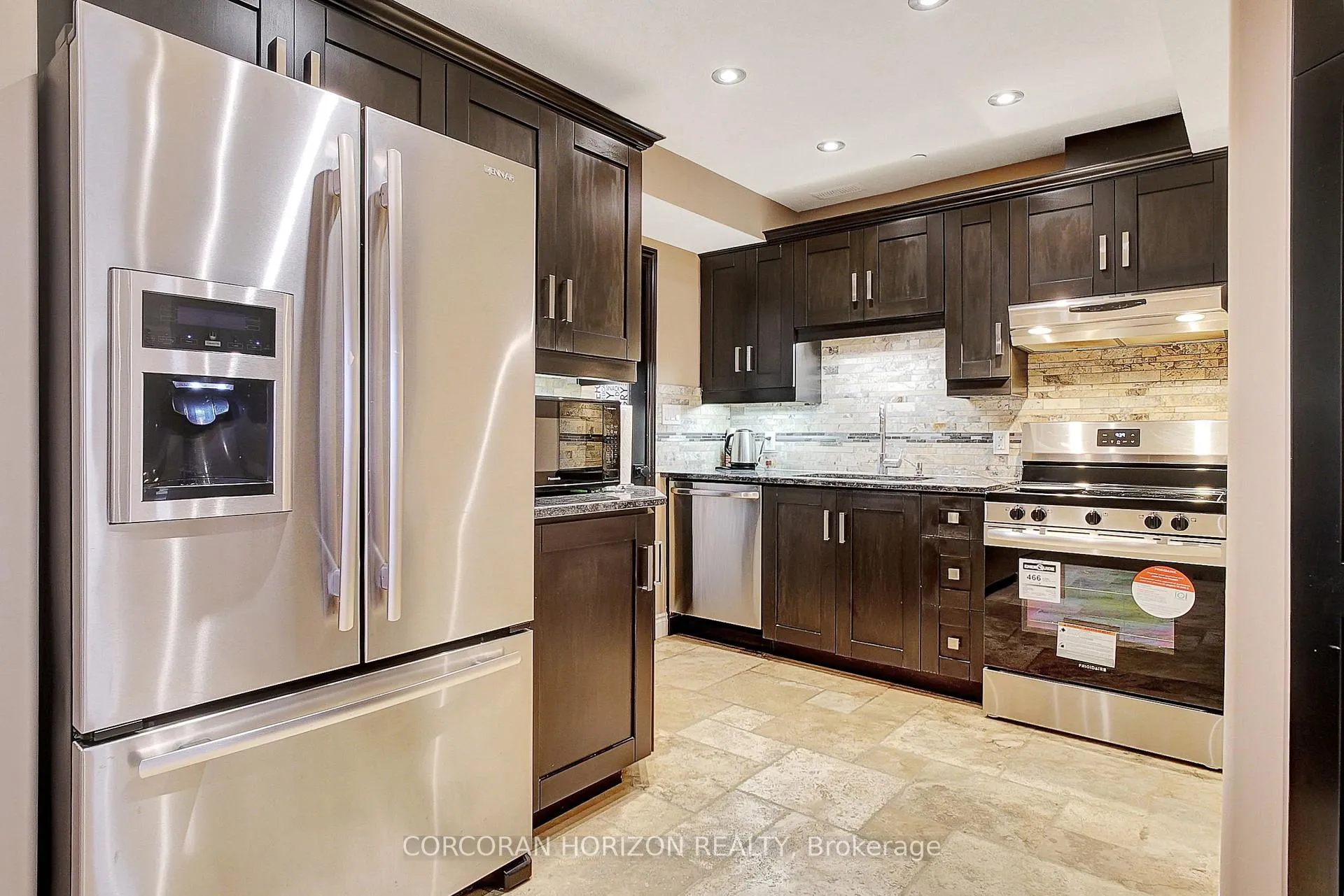 Photo 33 of 15 Mcwilliams Court, Cambridge, Christopher-Champlain — HOMEH