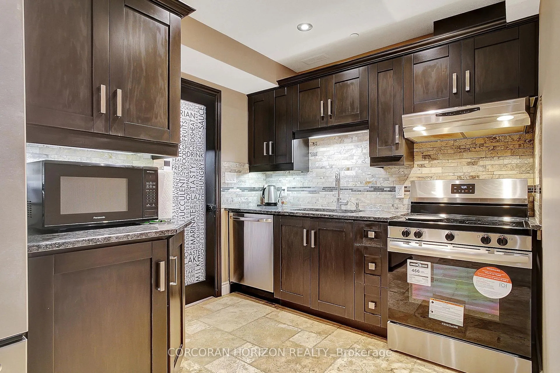 Photo 34 of 15 Mcwilliams Court, Cambridge, Christopher-Champlain — HOMEH