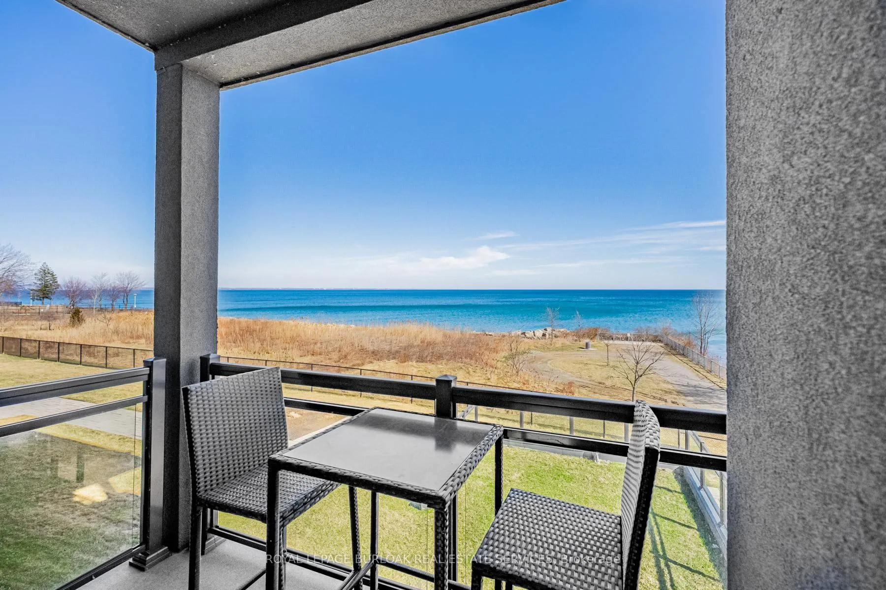 Photo 25 of Unit 209, 35 Southshore Crescent, Hamilton, Lakeshore — HOMEH