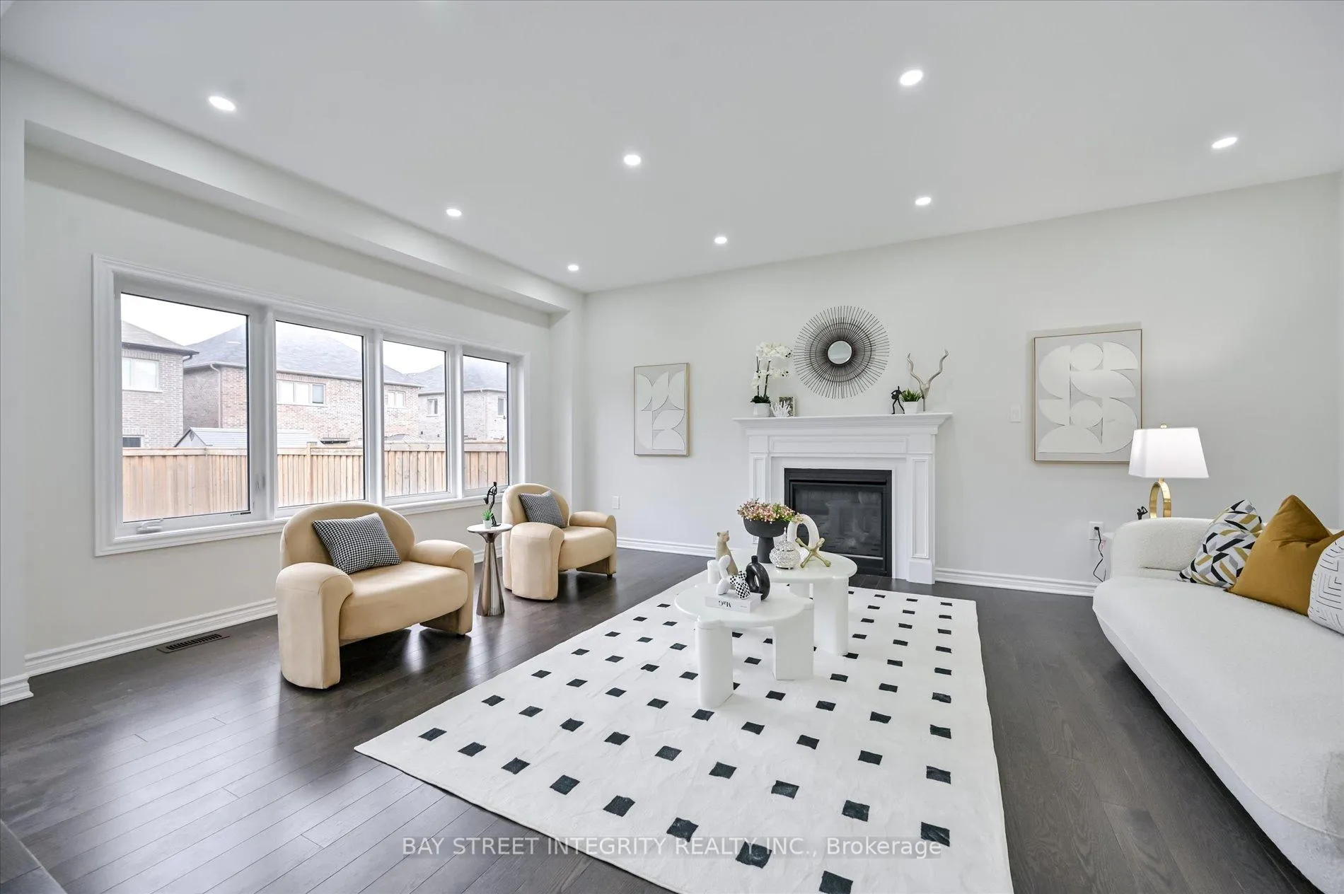 Photo 18 of 1726 Emberton Way, Innisfil, Alcona — HOMEH
