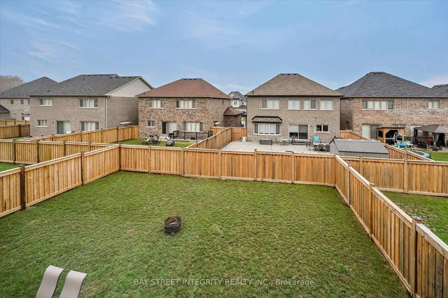 Photo 46 of 1726 Emberton Way, Innisfil, Alcona — HOMEH