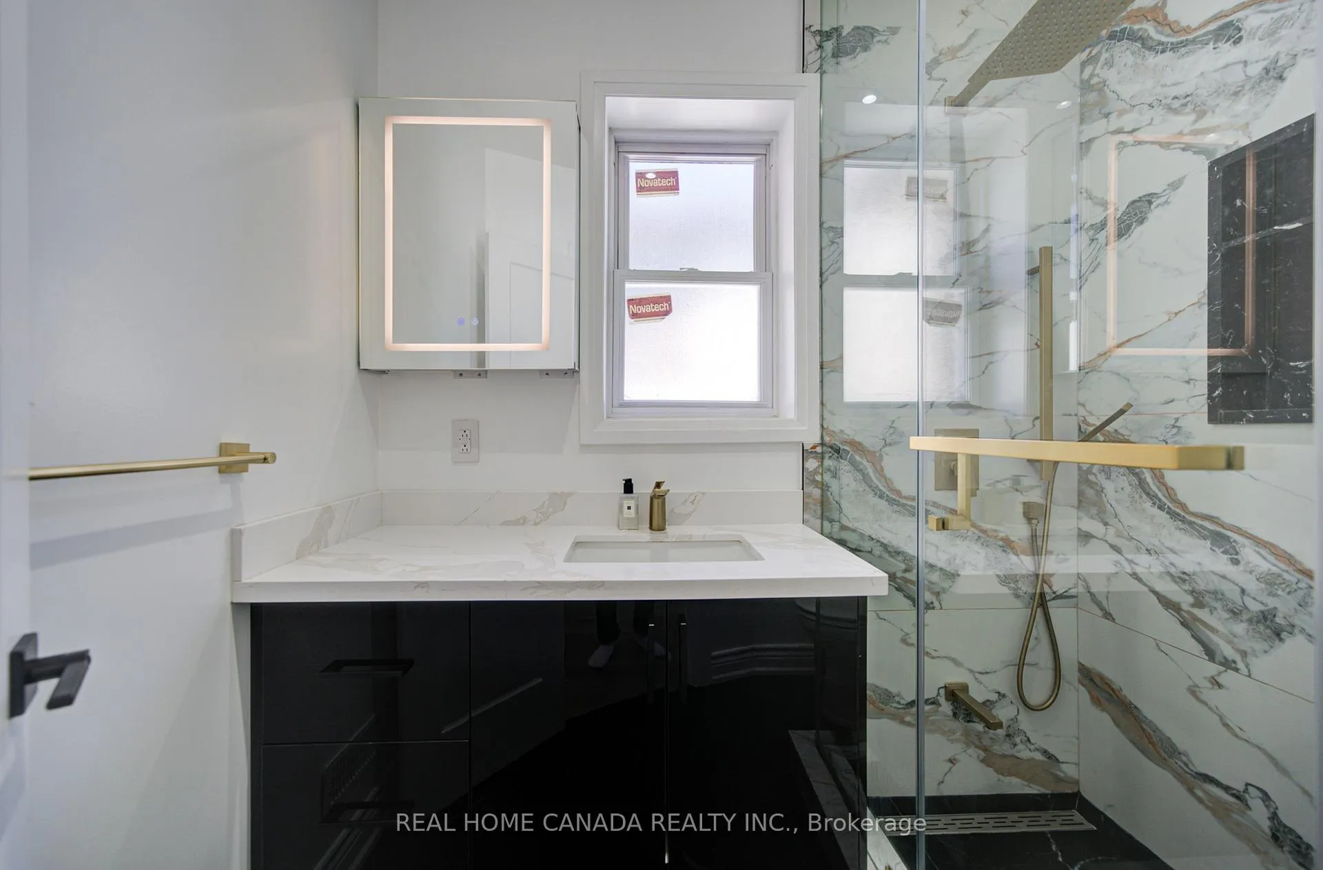 Photo 19 of 1145 Dufferin Street, Toronto, Dovercourt-Wallace Emerson-Junction — HOMEH