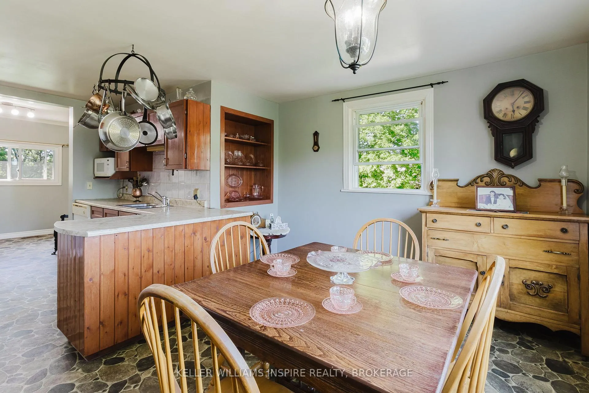 Photo 8 of 1309 Fred Brown Road, Loyalist, Lennox and Addington - South — HOMEH
