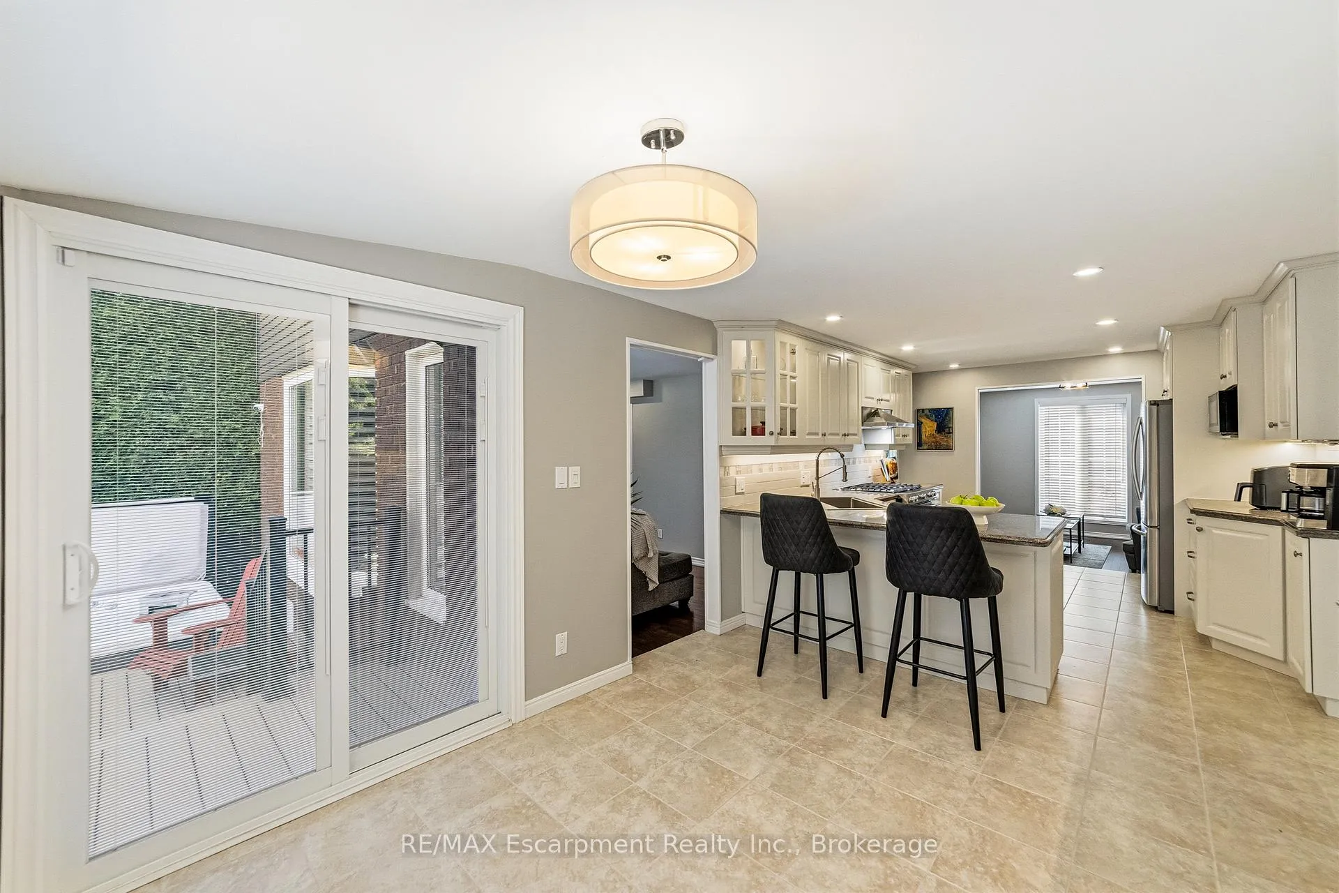 Photo 13 of 449 Roymor Crescent, Hamilton, Ancaster — HOMEH