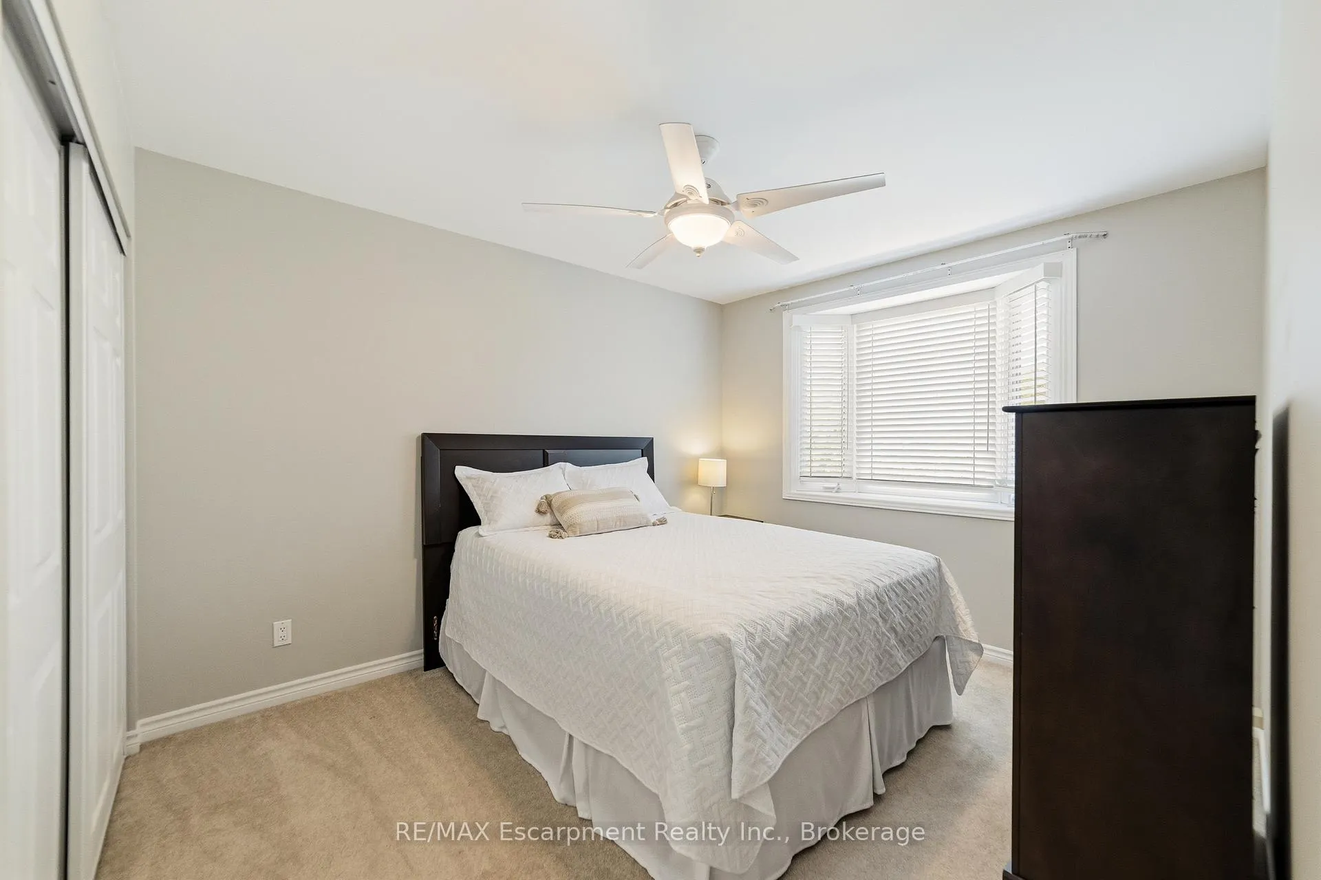 Photo 26 of 449 Roymor Crescent, Hamilton, Ancaster — HOMEH