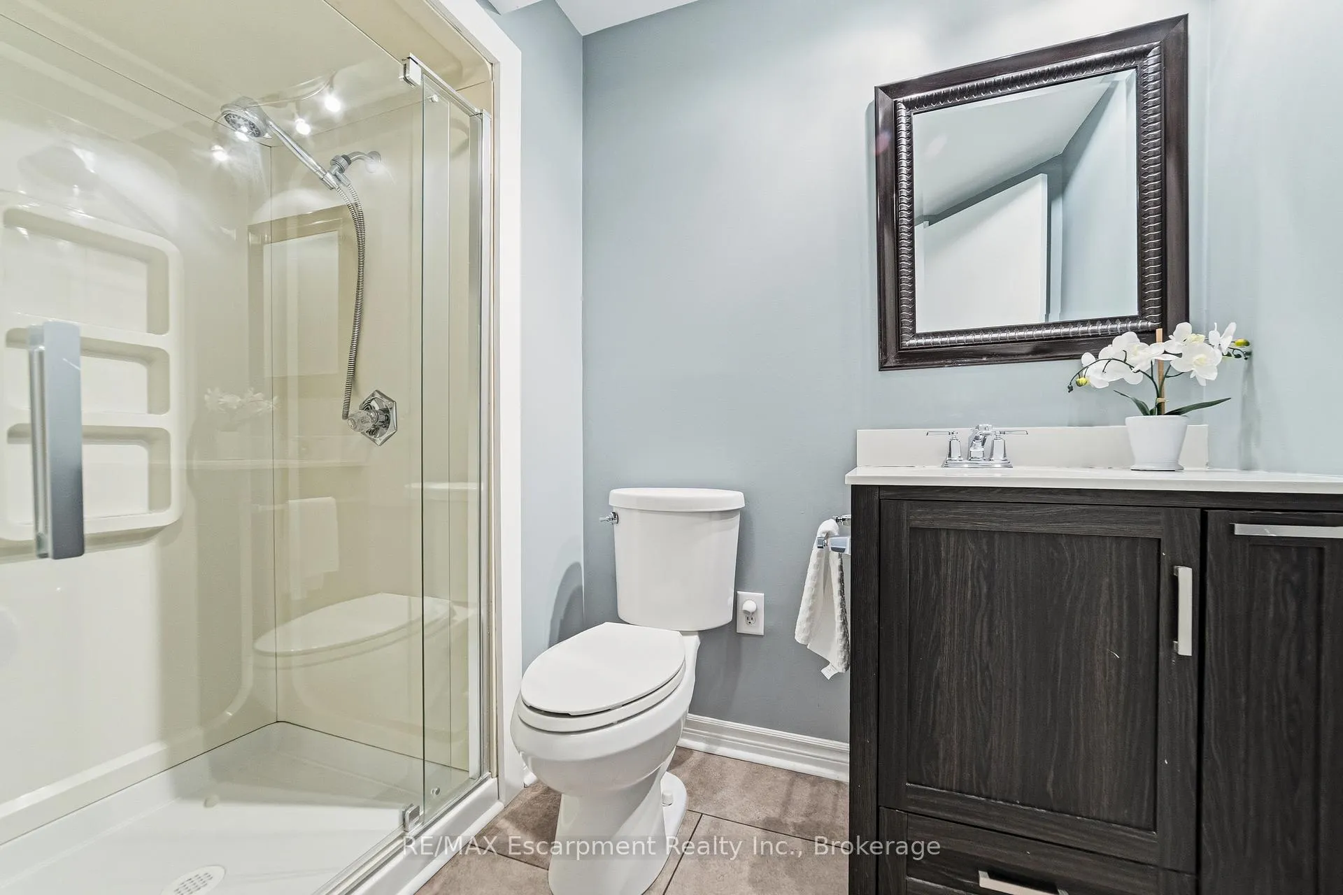 Photo 36 of 449 Roymor Crescent, Hamilton, Ancaster — HOMEH