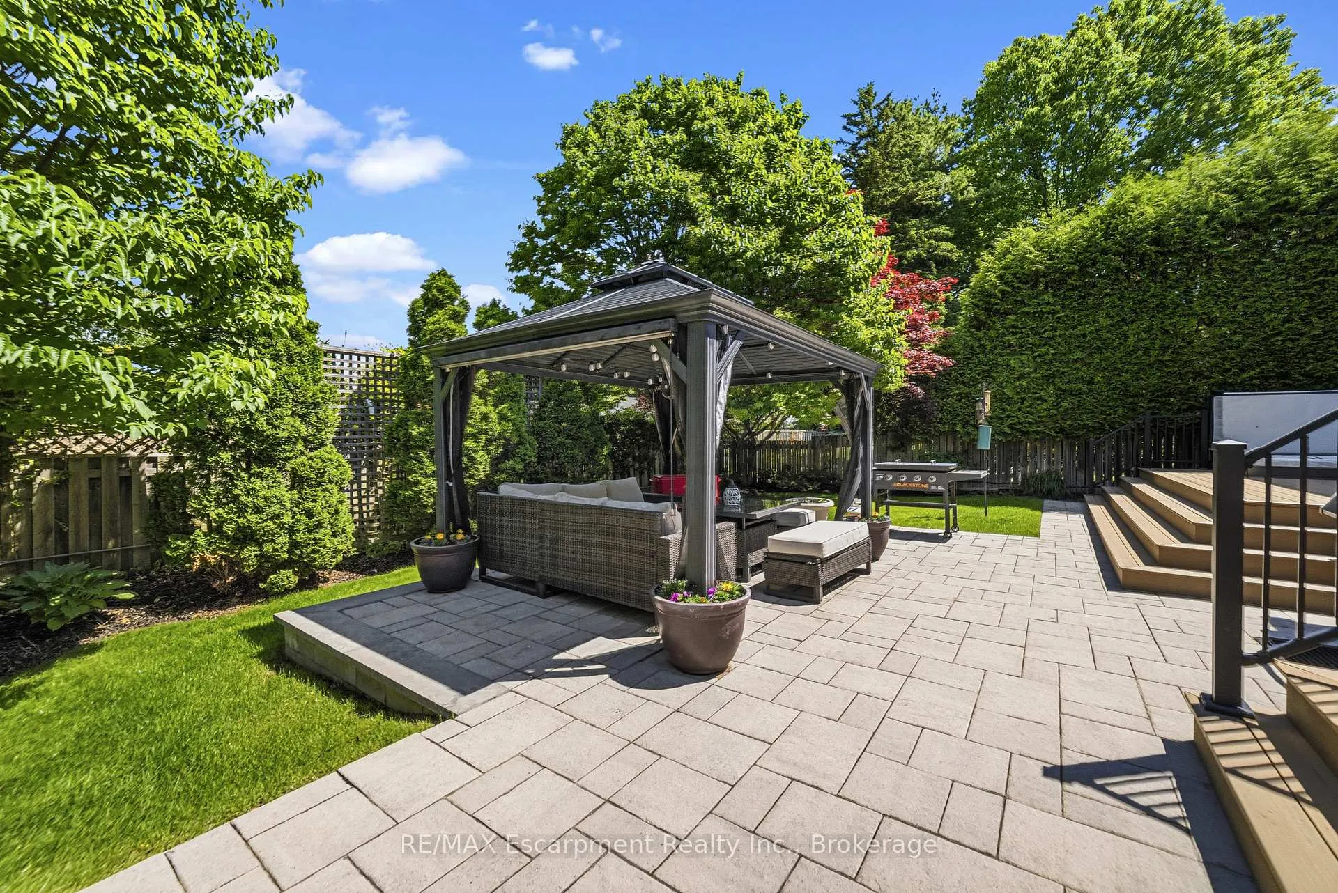 Photo 45 of 449 Roymor Crescent, Hamilton, Ancaster — HOMEH