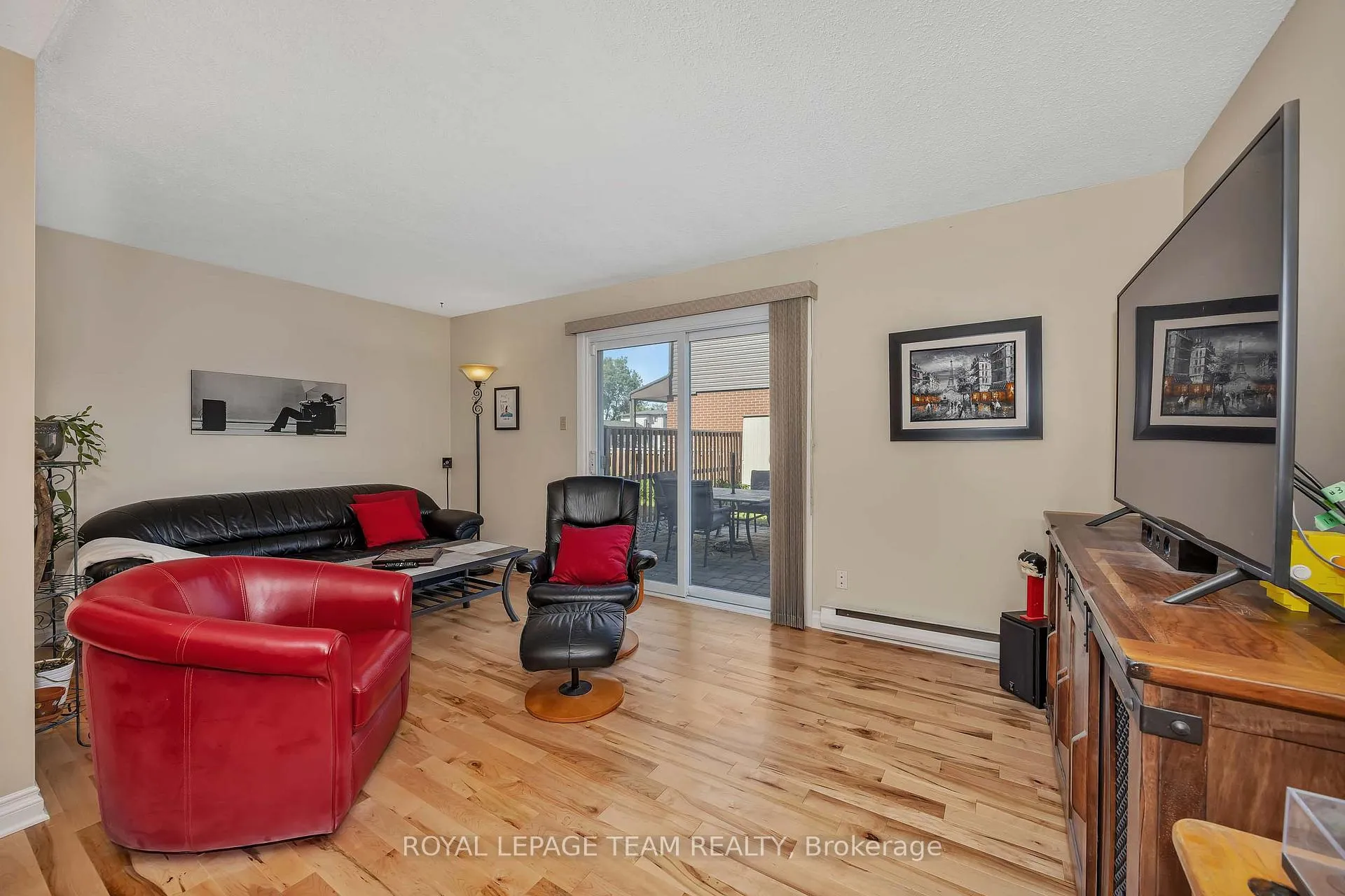 Photo 10 of Unit 25, 3105 Stockton Drive, Ottawa, Blossom Park/Kemp Park/Findlay Creek — HOMEH