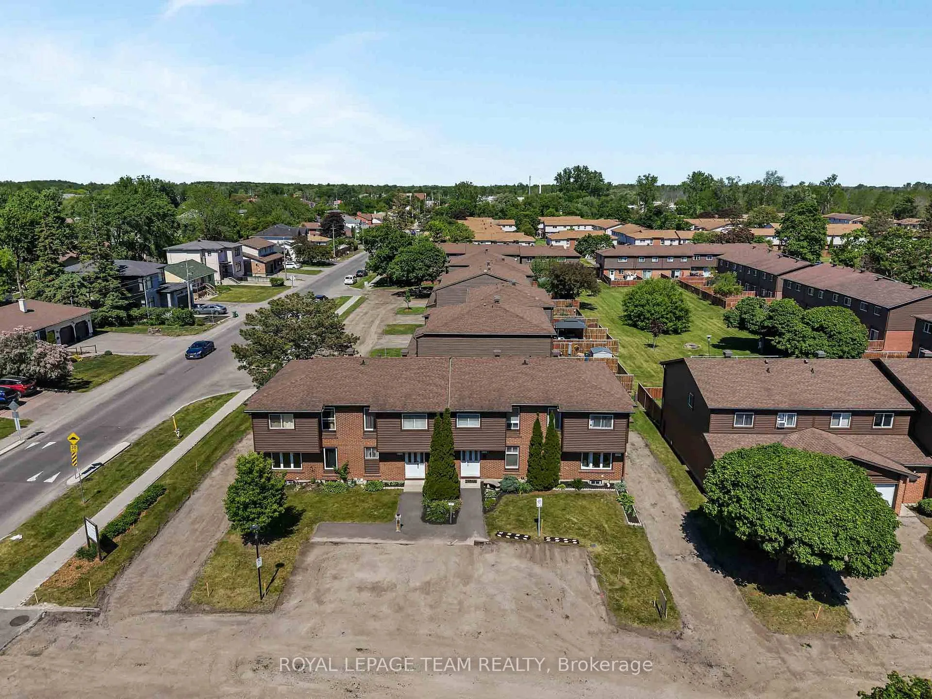 Photo 39 of Unit 25, 3105 Stockton Drive, Ottawa, Blossom Park/Kemp Park/Findlay Creek — HOMEH