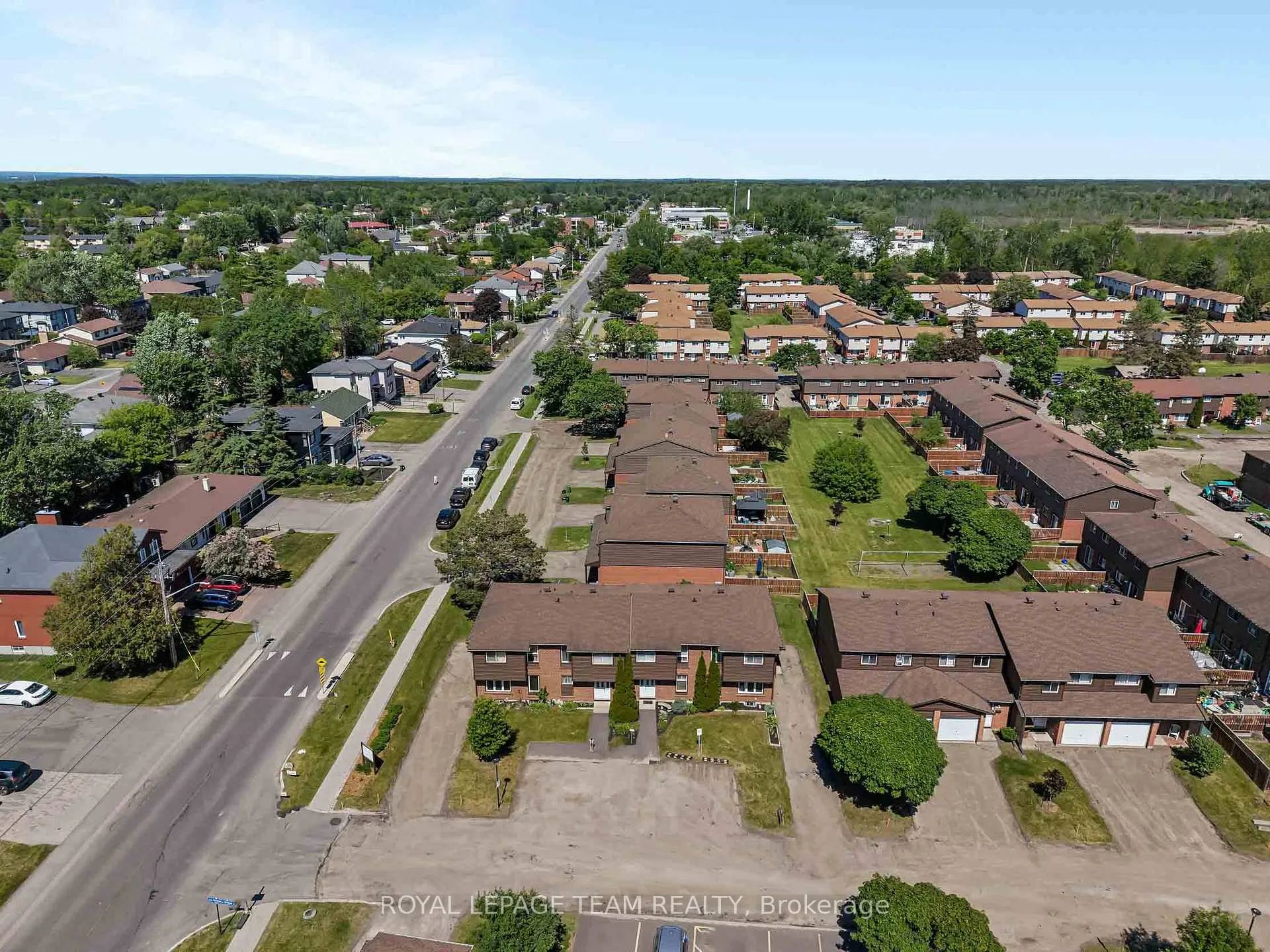Photo 42 of Unit 25, 3105 Stockton Drive, Ottawa, Blossom Park/Kemp Park/Findlay Creek — HOMEH