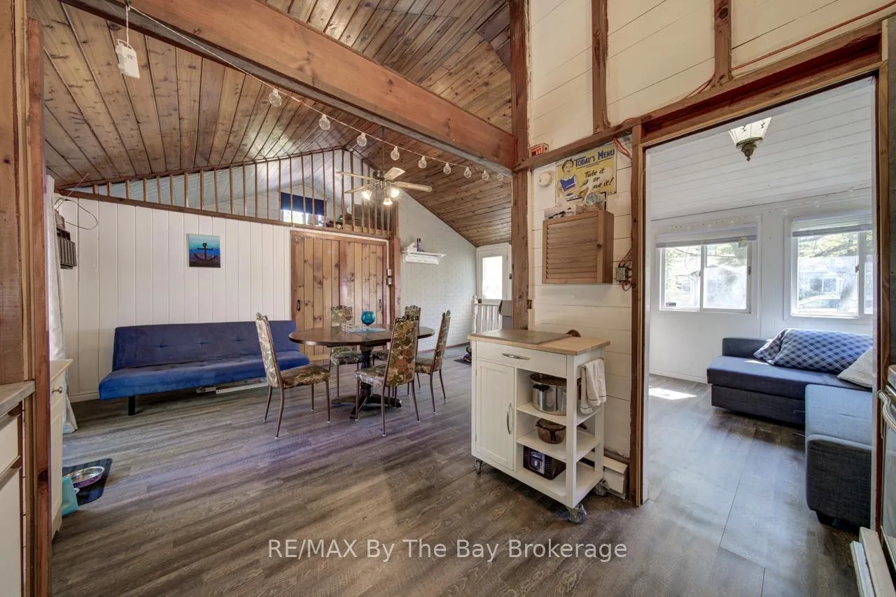 Photo 15 of 33 17th Street N, Wasaga Beach — HOMEH