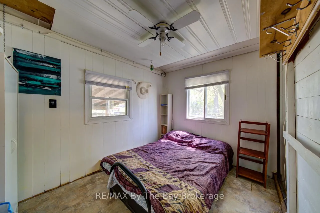 Photo 18 of 33 17th Street N, Wasaga Beach — HOMEH