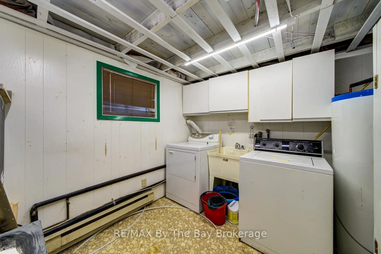 Photo 19 of 33 17th Street N, Wasaga Beach — HOMEH
