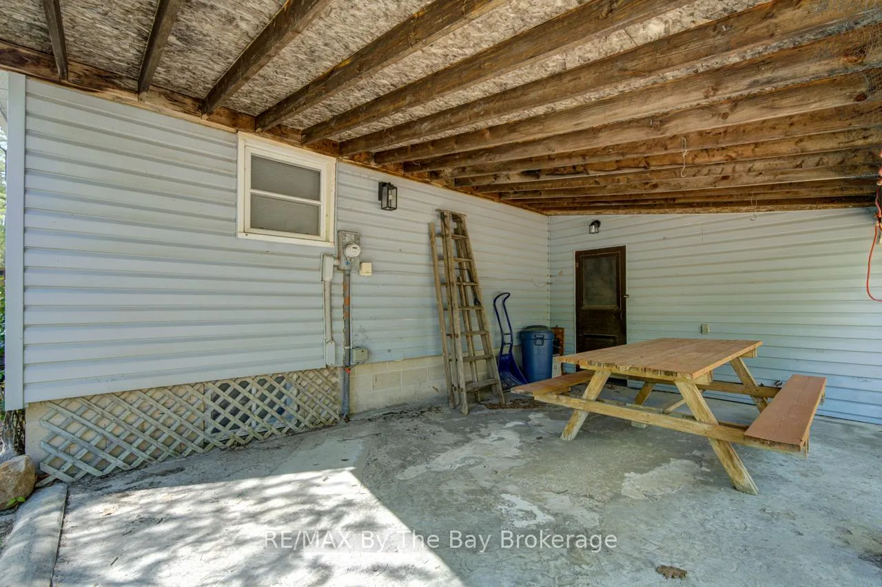Photo 30 of 33 17th Street N, Wasaga Beach — HOMEH