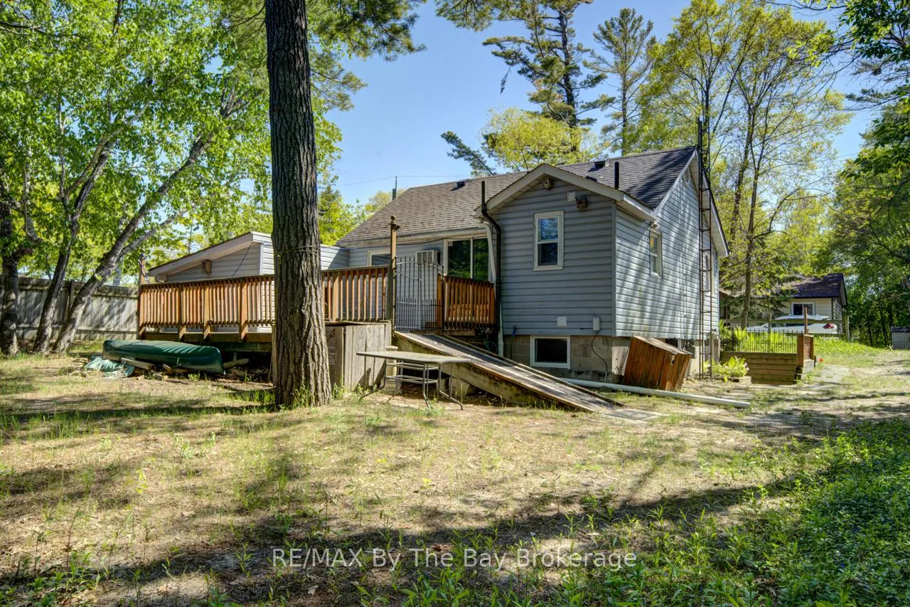 Photo 36 of 33 17th Street N, Wasaga Beach — HOMEH