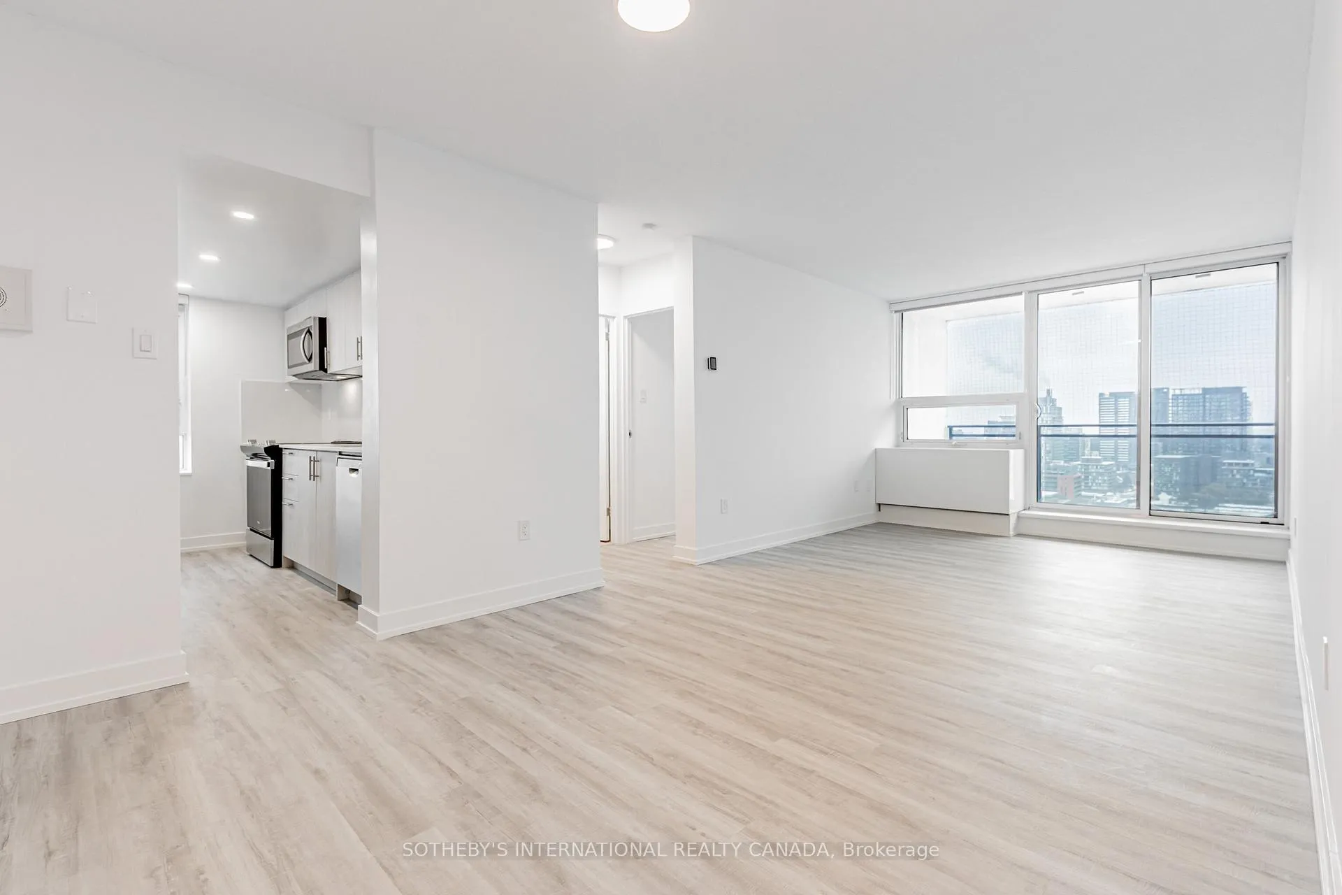 Photo 1 of Unit 802, 201 Sherbourne Street, Toronto, Moss Park — HOMEH