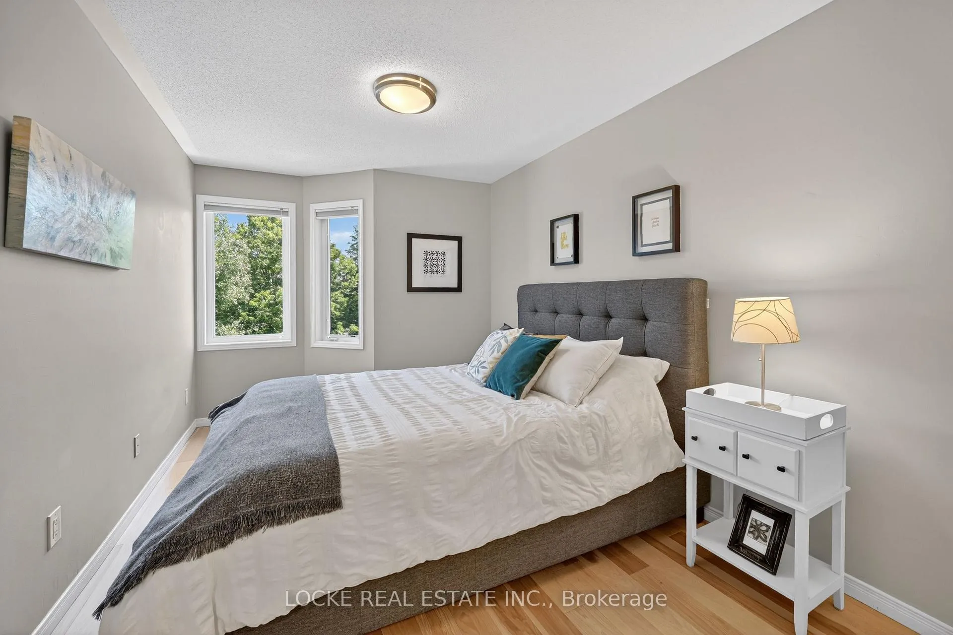 Photo 23 of 112 Parkrose Private, Ottawa, Chatelaine Village — HOMEH