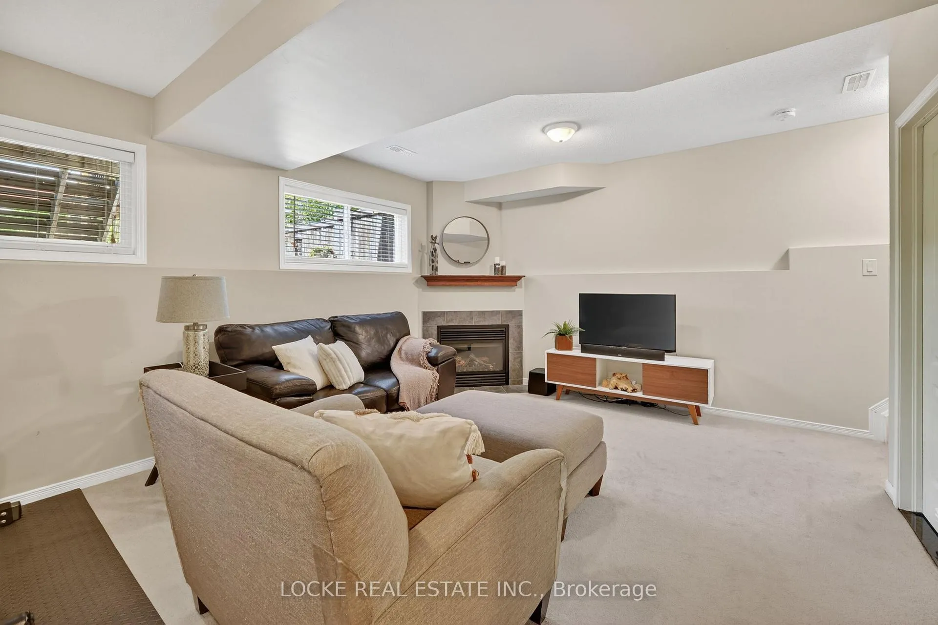 Photo 28 of 112 Parkrose Private, Ottawa, Chatelaine Village — HOMEH