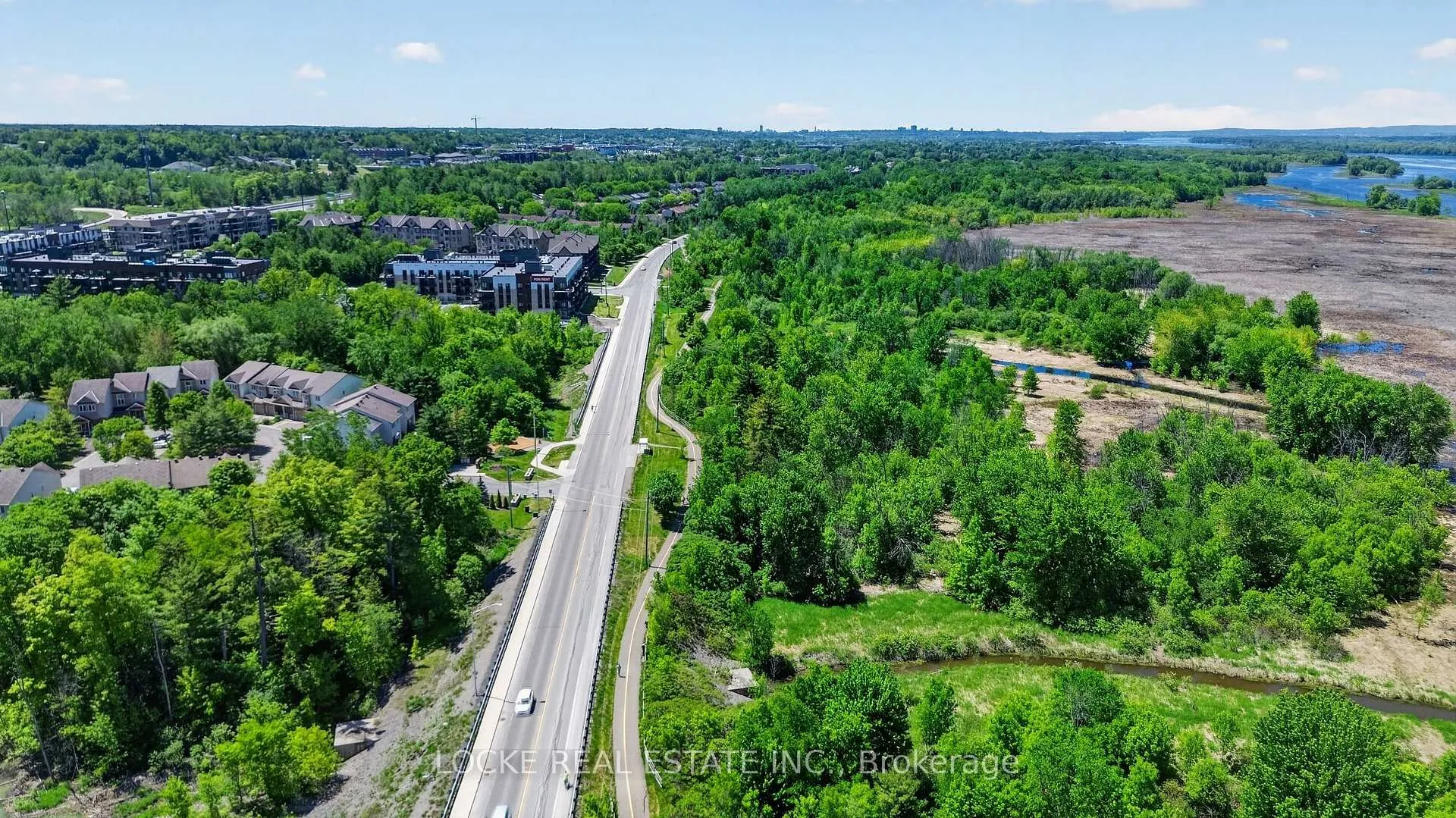 Photo 41 of 112 Parkrose Private, Ottawa, Chatelaine Village — HOMEH