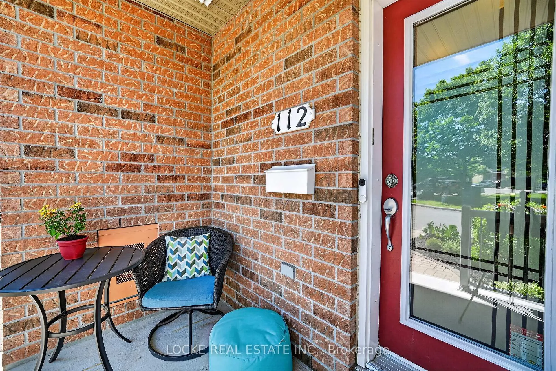 Photo 43 of 112 Parkrose Private, Ottawa, Chatelaine Village — HOMEH