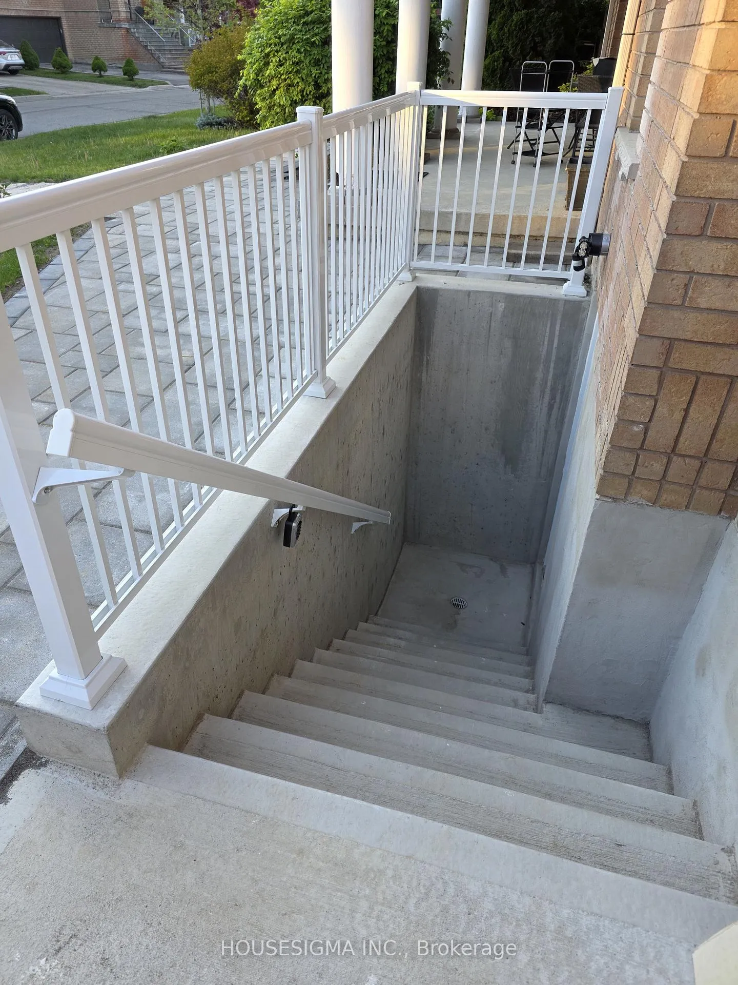 Photo 2 of Unit BSMT - Lower Level, 178 Hawkview Boulevard, Vaughan, Vellore Village — HOMEH